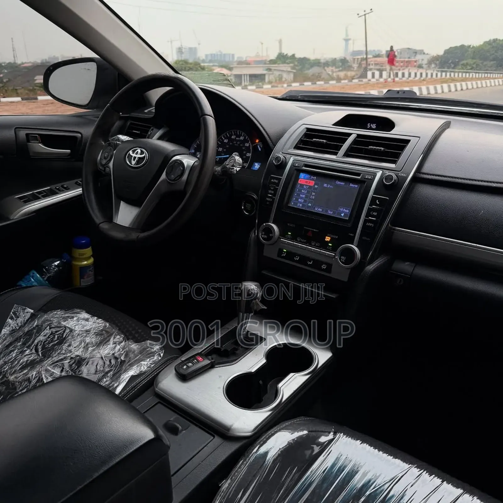 Toyota Camry SE Sport 4dr Sedan (2.5L 4cyl 6A) 2014 Silver