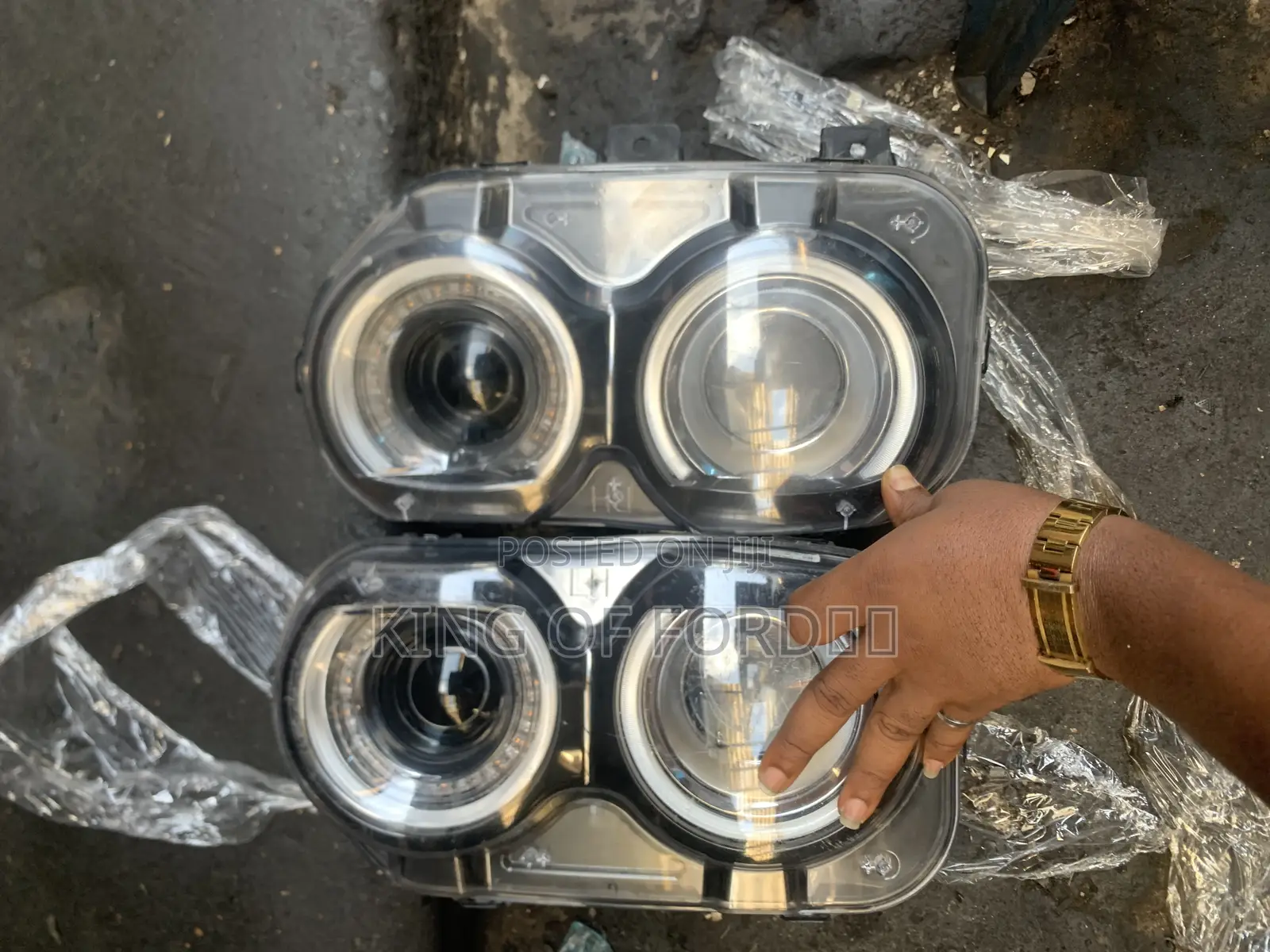 Dodge Challenger 2019 Headlights