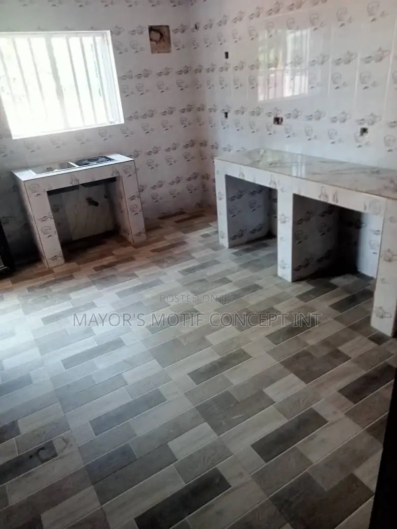 Kitchen Tiling Work