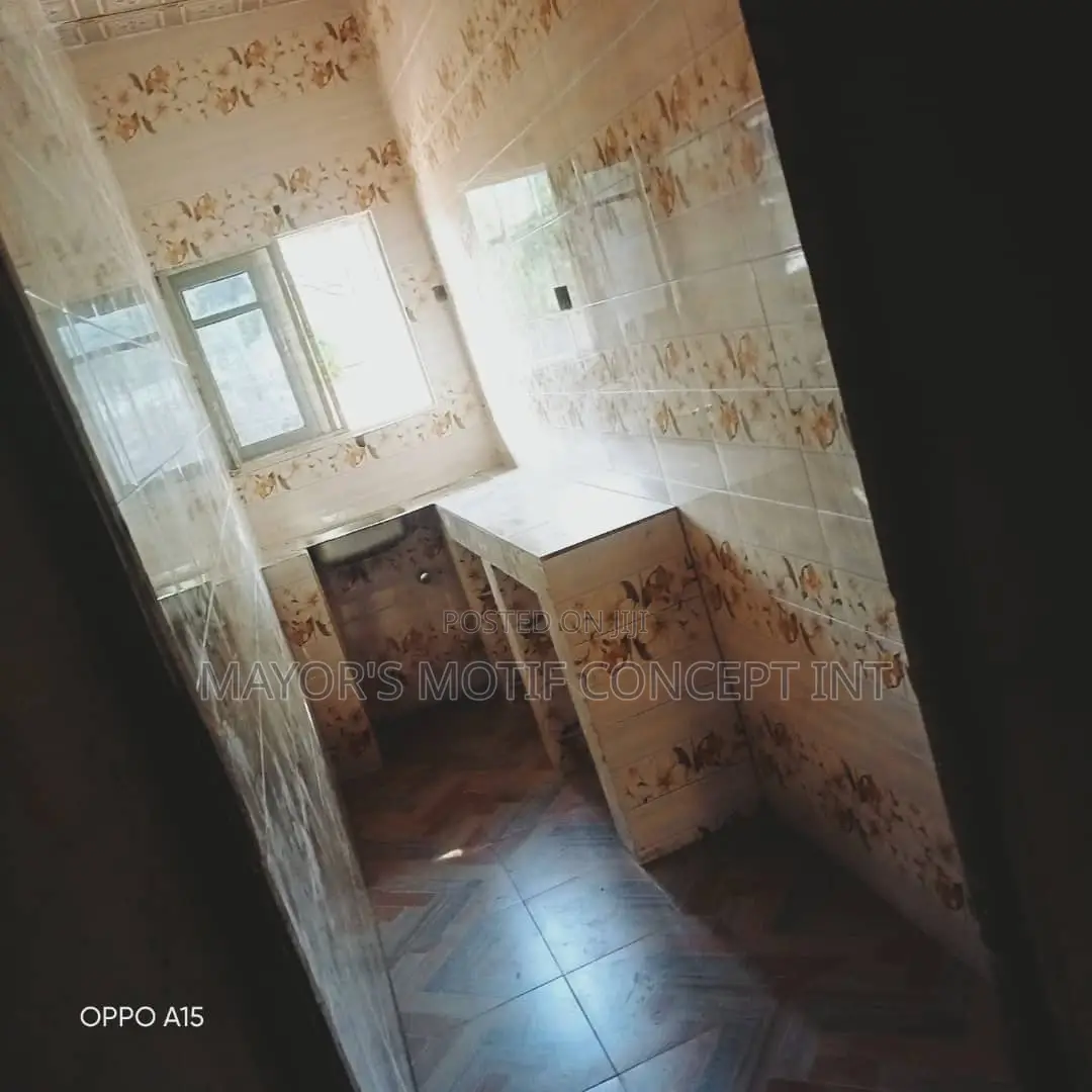 Kitchen Tiling Work
