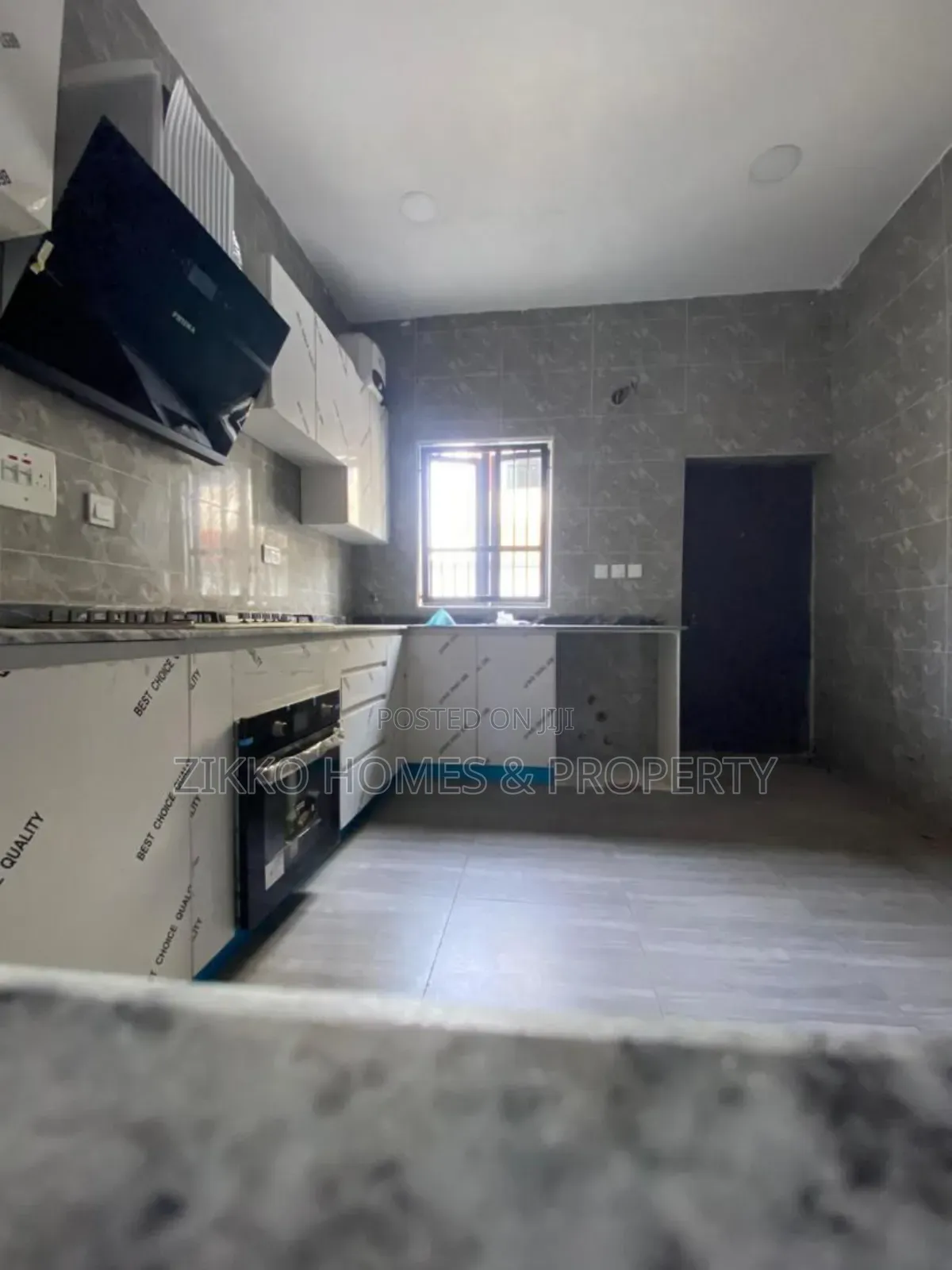 5bdrm Duplex in Lekki Scheme 2 for sale