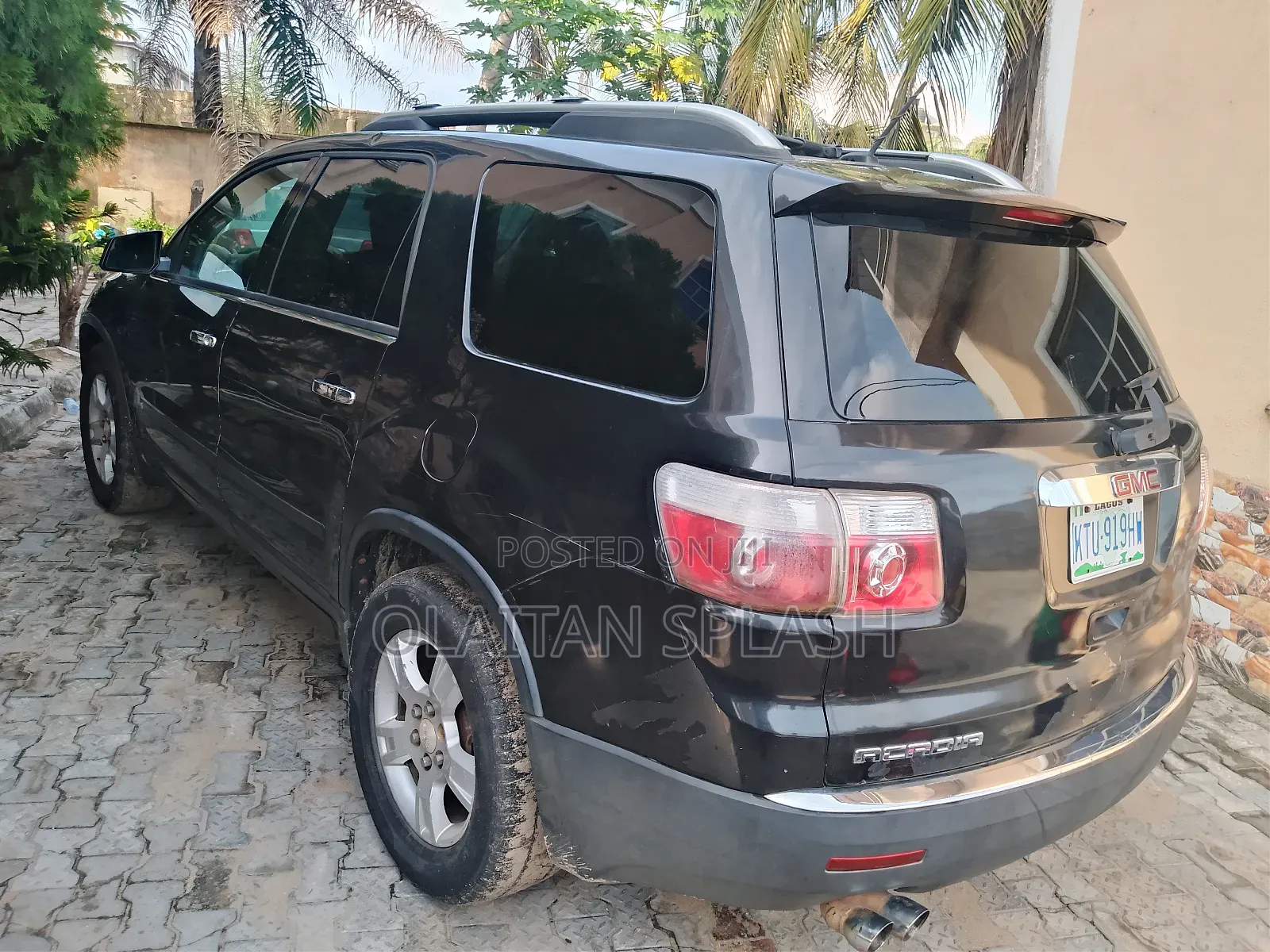 GMC Acadia SL AWD 2010 Black