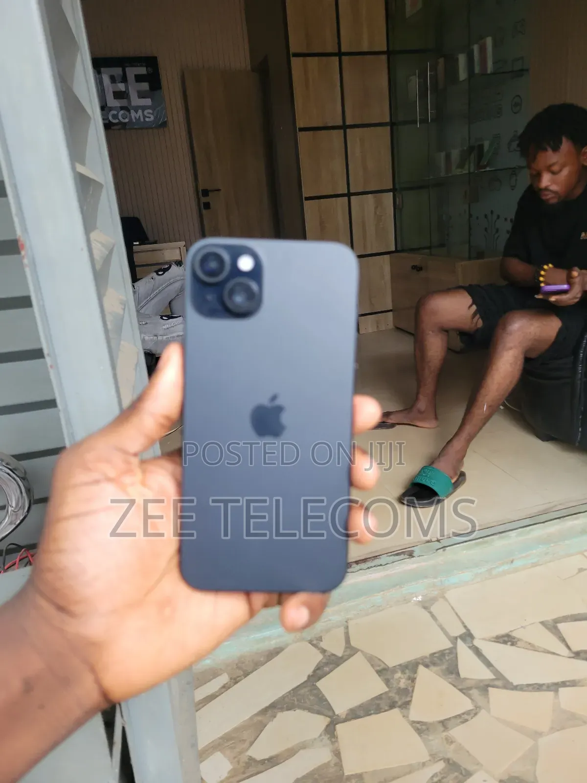 Apple iPhone 15 Plus 128 GB Black