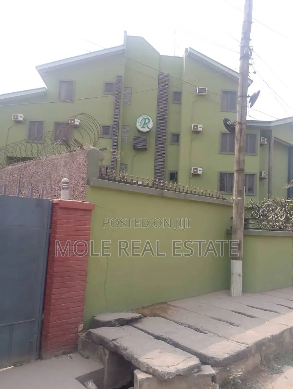 Hotel Off Toyin Ikeja With Pool Funtional 24 Room