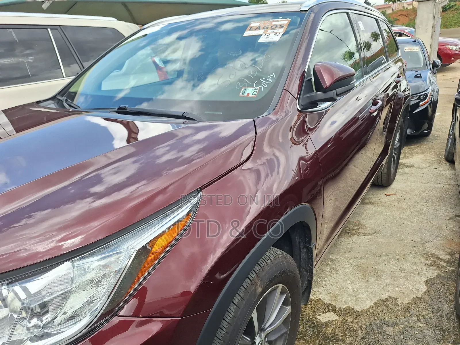 Toyota Highlander XLE 4x4 V6 (3.5L 6cyl 8A) 2018 Burgundy