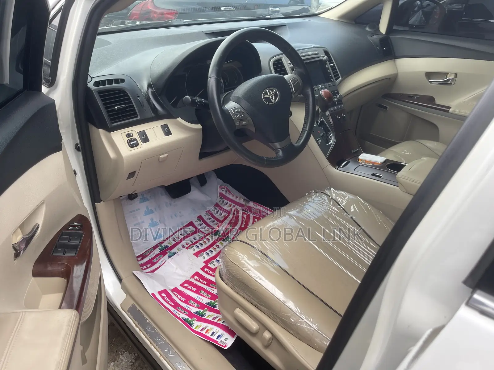 Toyota Venza V6 AWD 2012 White