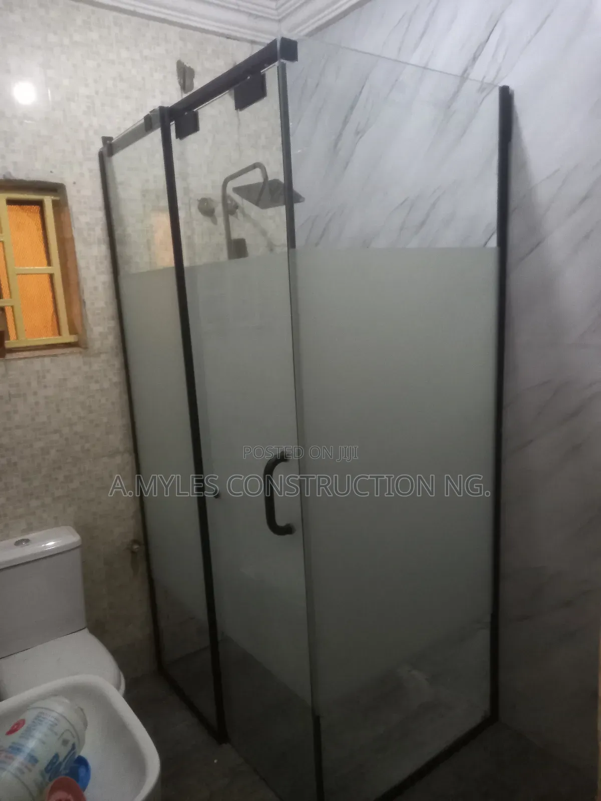 1100 X 800 Shower Cubicles