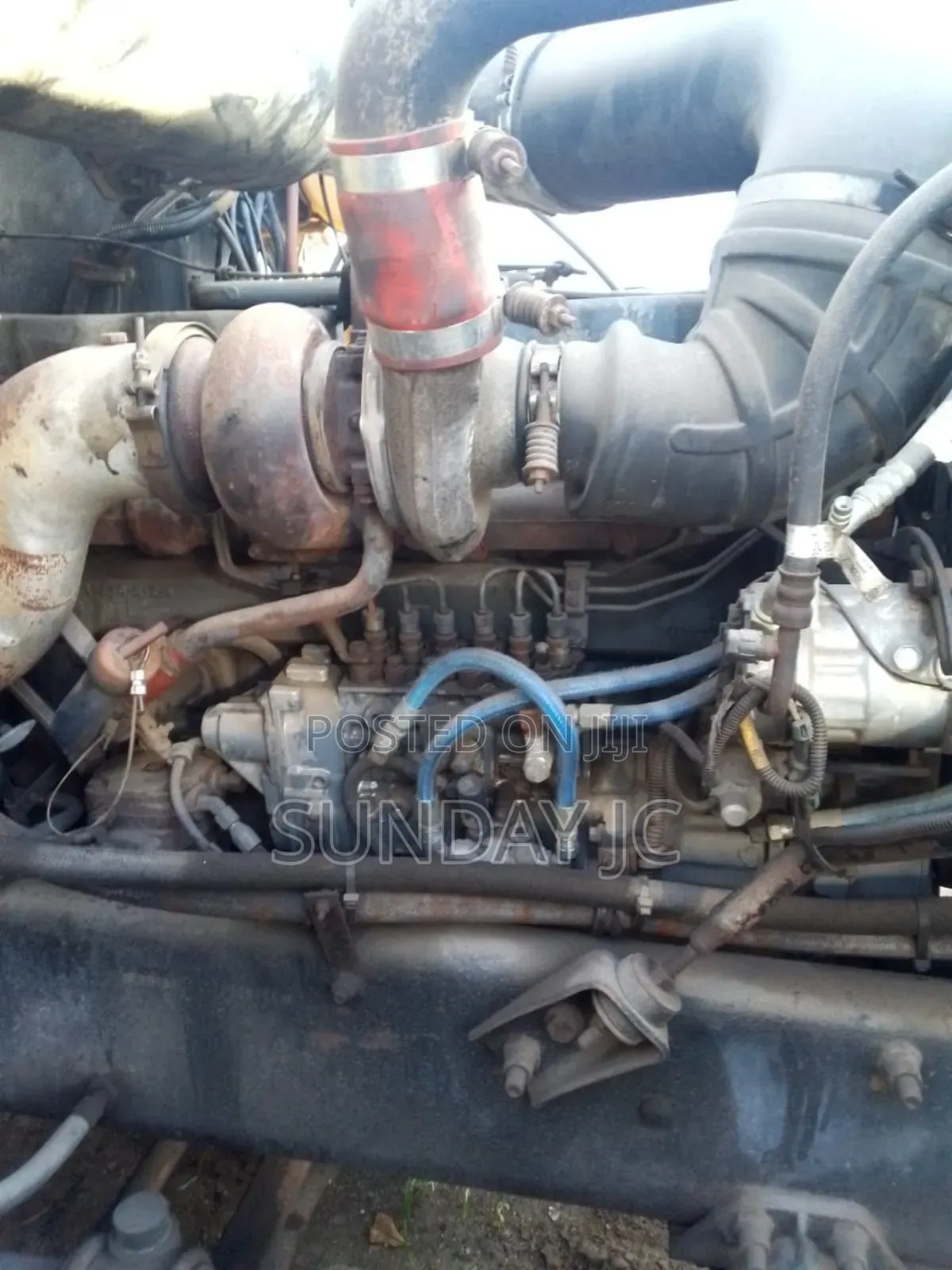 Foreign Used Ch Mack Ten Tyres Head Truck Dm 700 Axle Superb