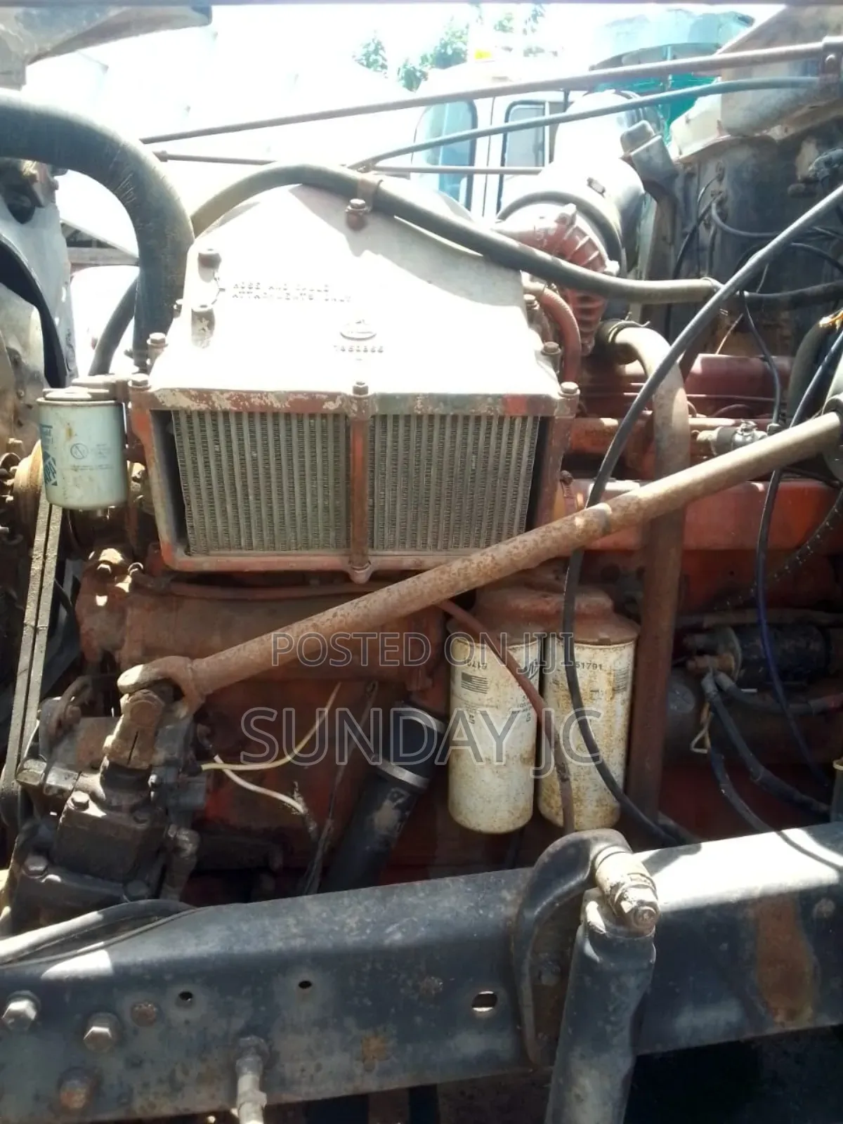 Foreign Used 12valve R Model Mack Ten Tyres Head Truck Doubl