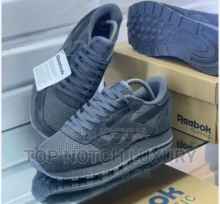Reebook Classic Sneakers