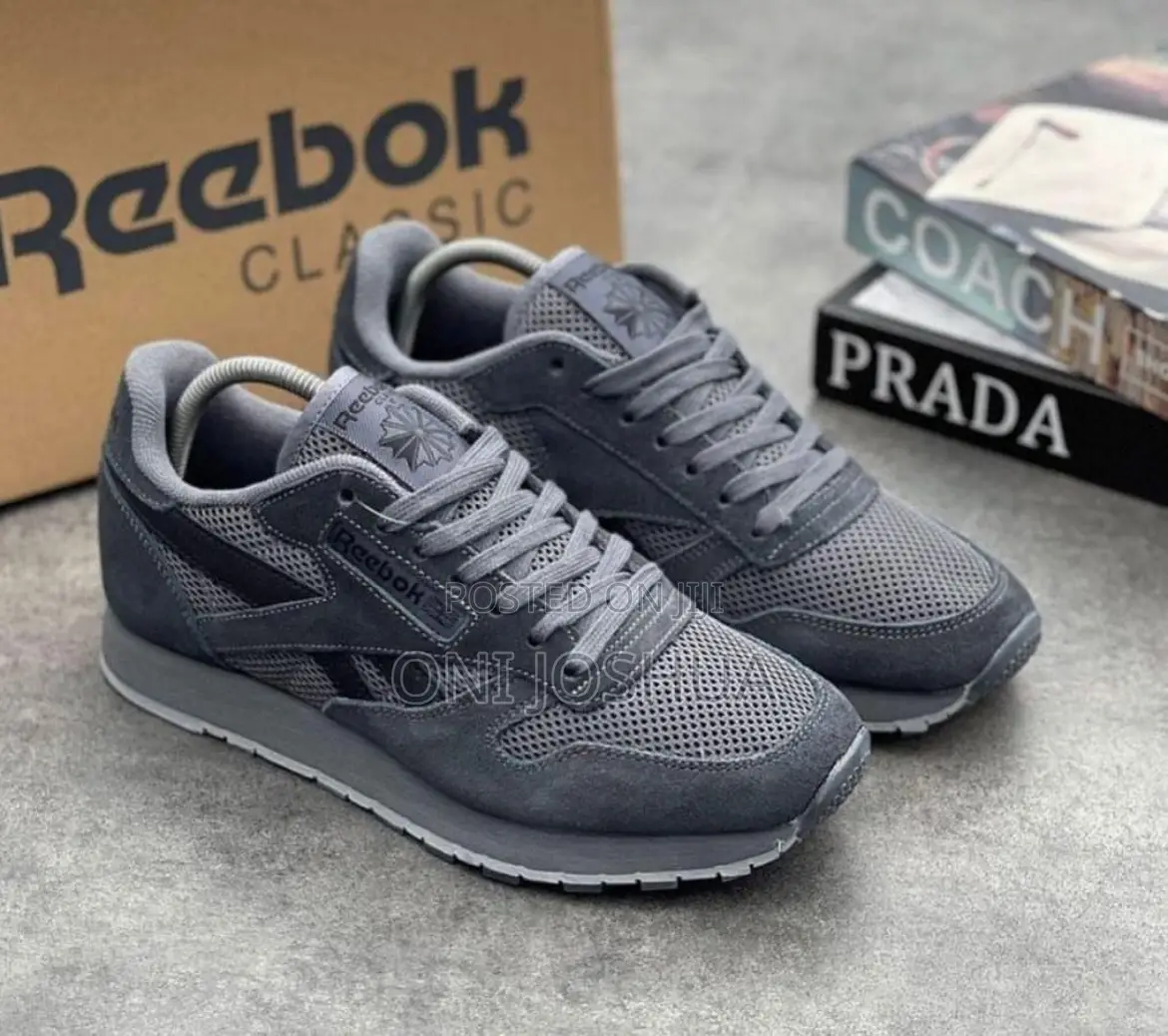 Reebook Classic Sneakers