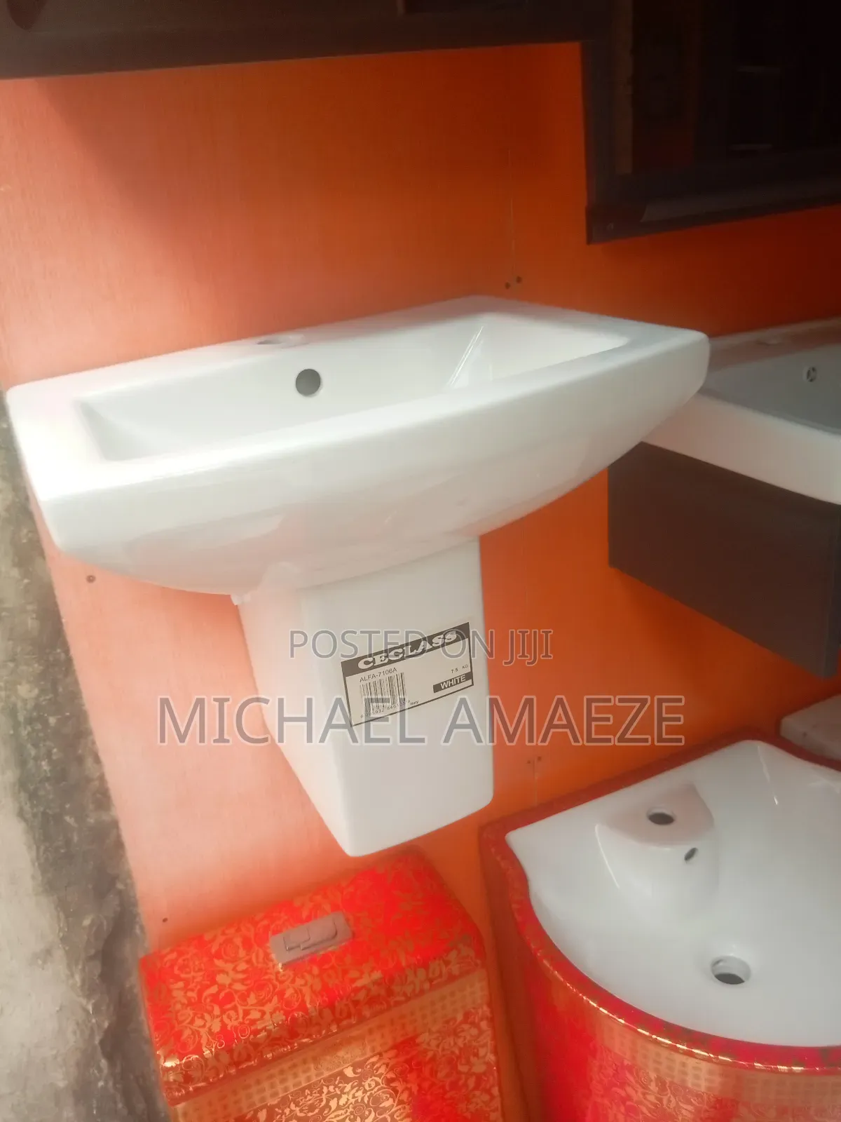 Wall Hanging Wash Hand Basin