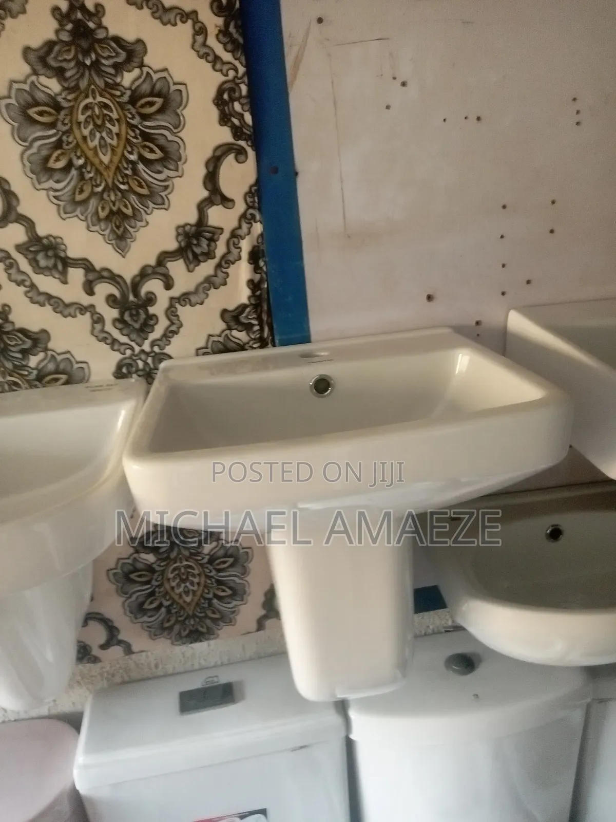 Wall Hanging Wash Hand Basin