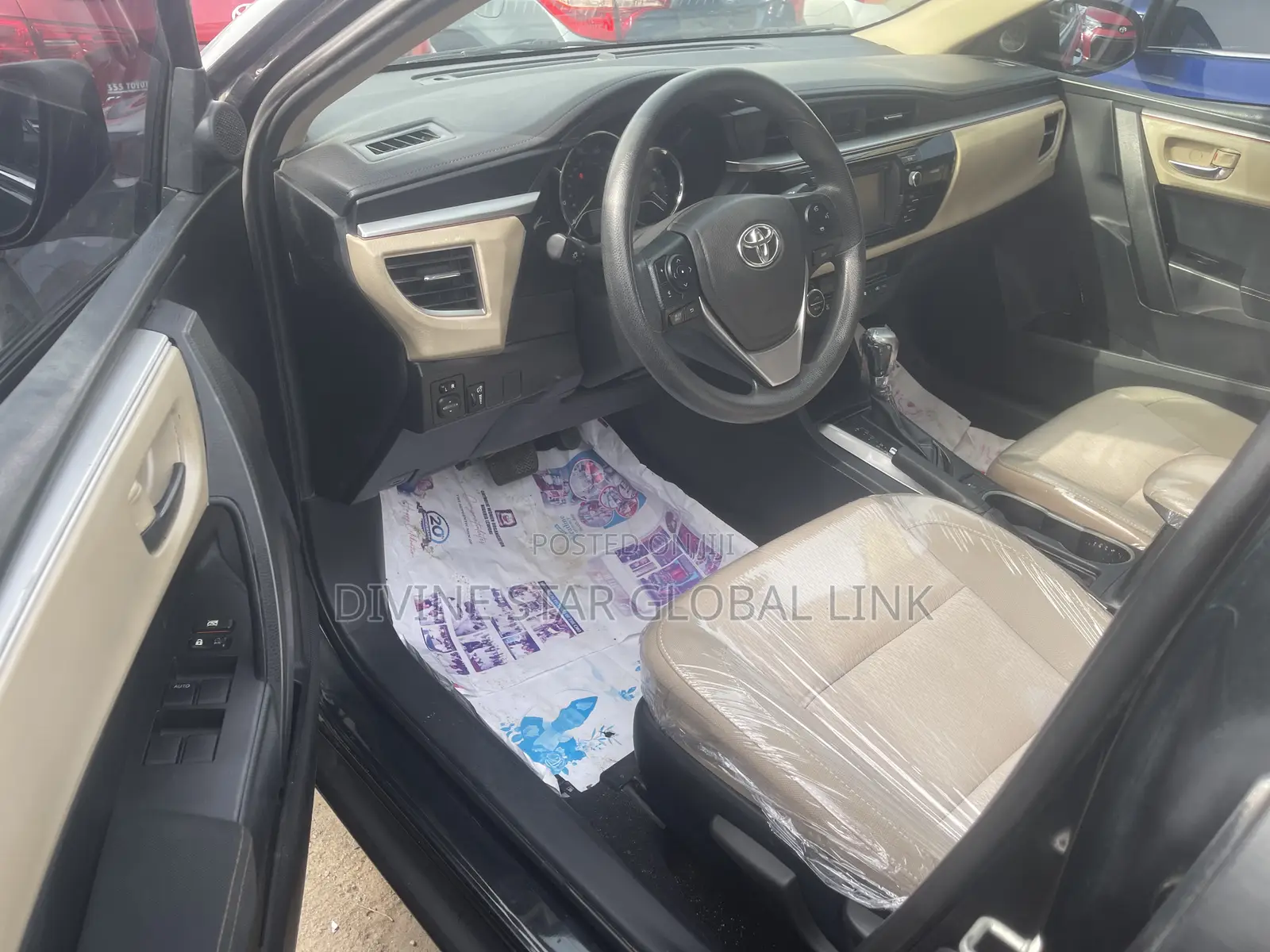 Toyota Corolla 2015 Black