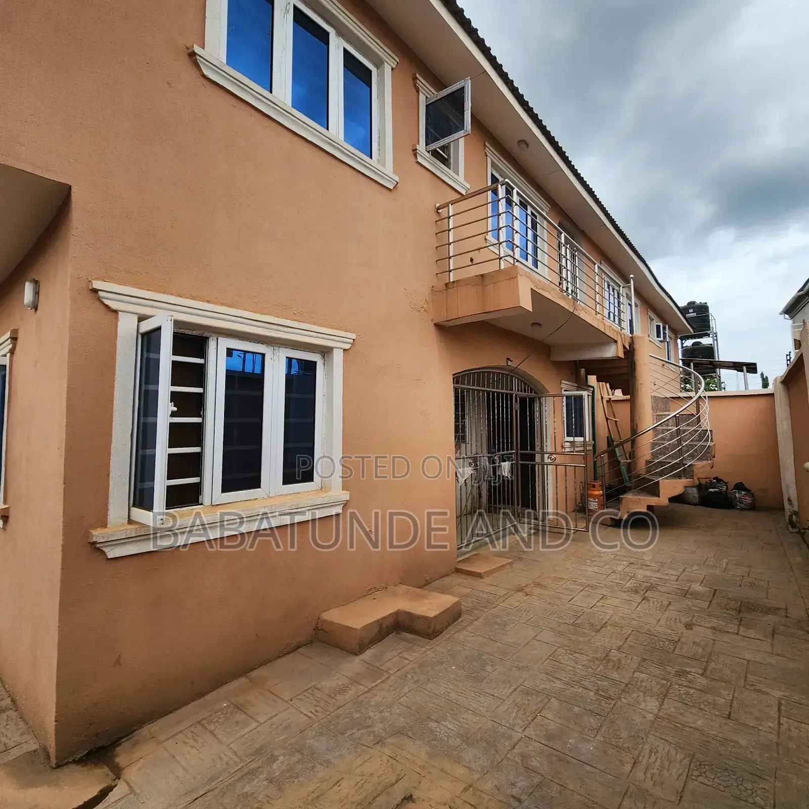 Furnished 5bdrm Duplex in Akala Express for sale