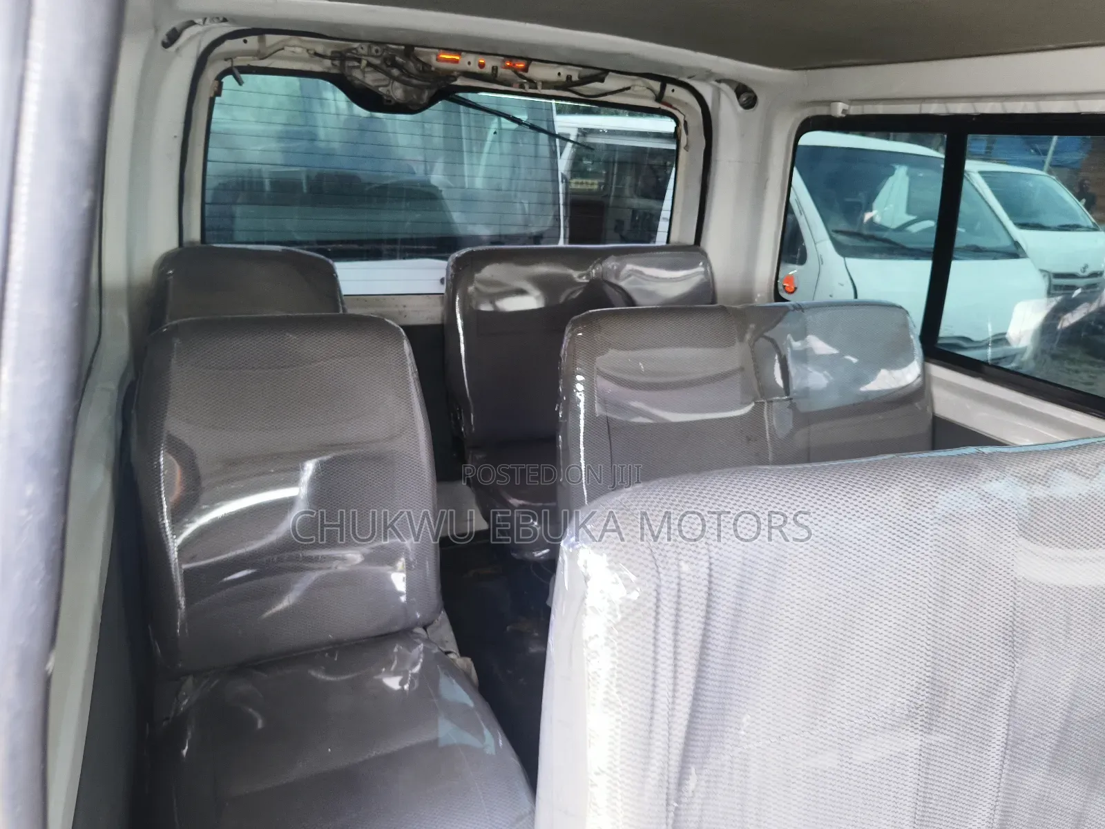 Toyota HiAce 2012 White