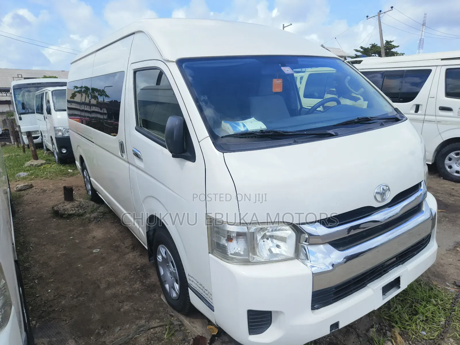 Toyota Grand HiAce 2015 White