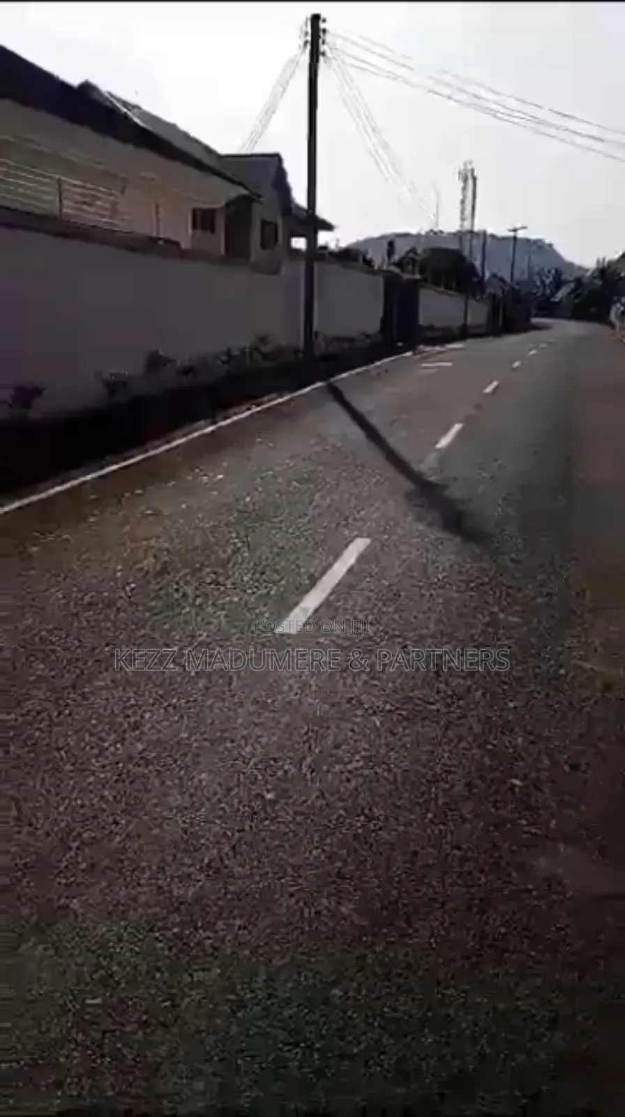 6bdrm Block of Flats in Ilogu Street Old for sale