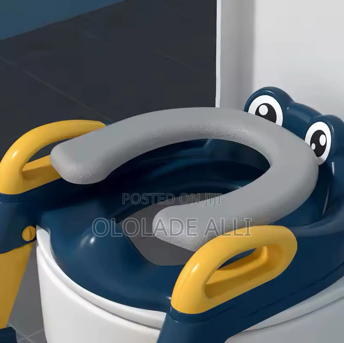 Auxiliary Stair-Type Children's Toilet Seat
