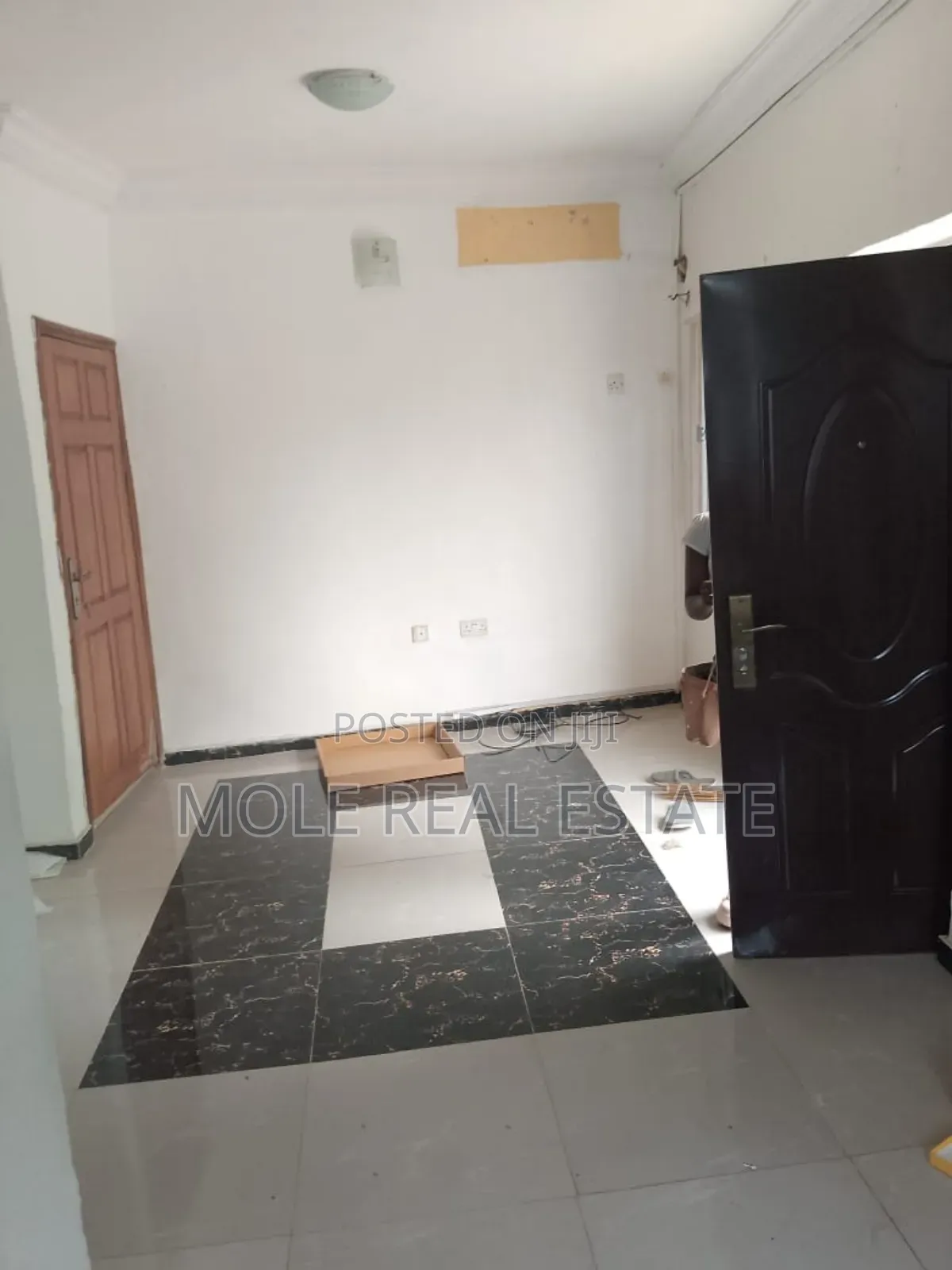 5bdrm Duplex in Harmony Estate for sale
