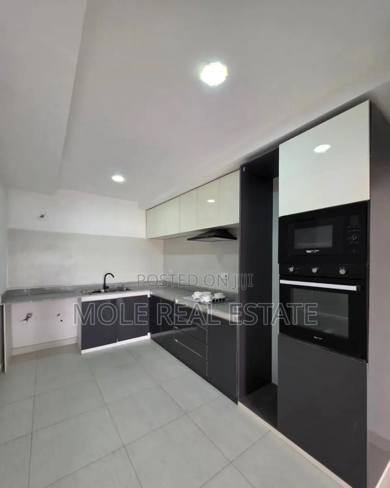 Furnished 2bdrm Apartment in Laki Phase 1, Lekki for sale