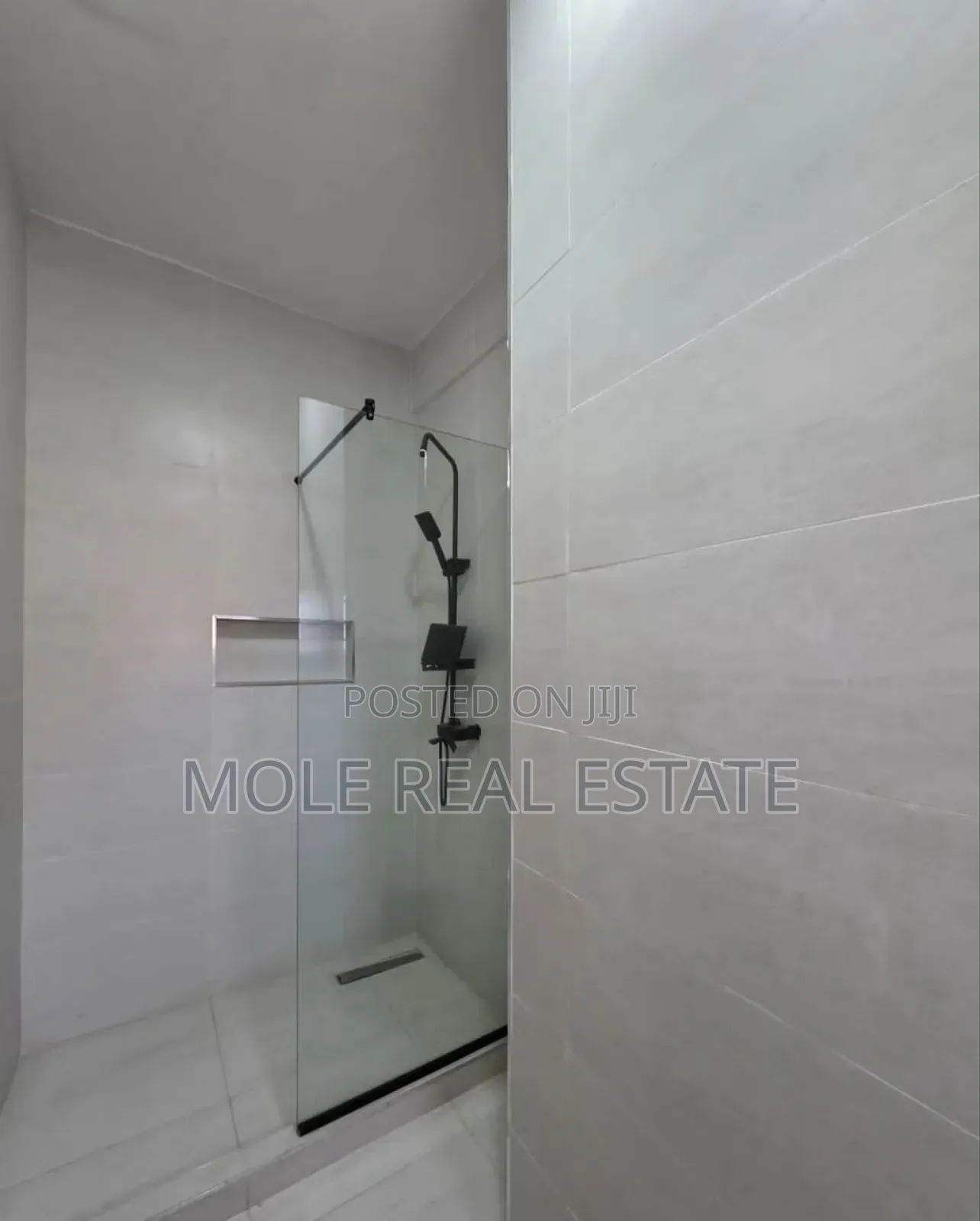 Furnished 2bdrm Apartment in Laki Phase 1, Lekki for sale