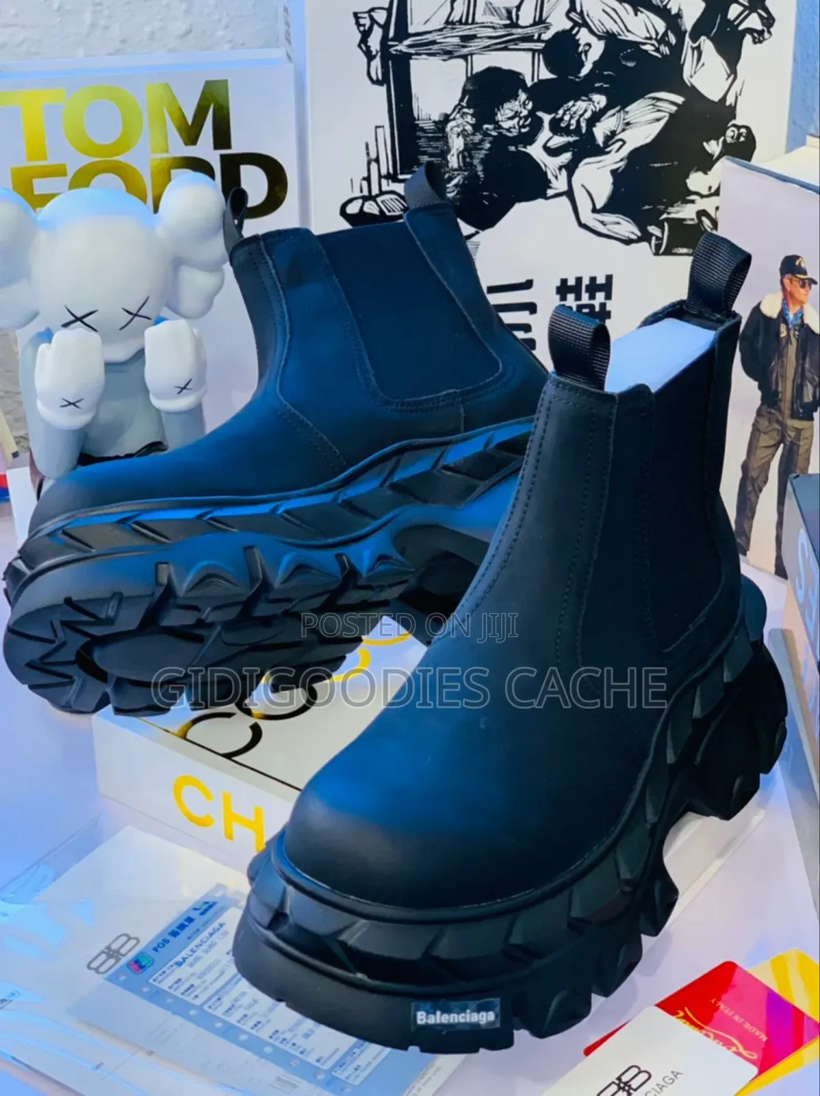 Balenciaga Chelsea Boots