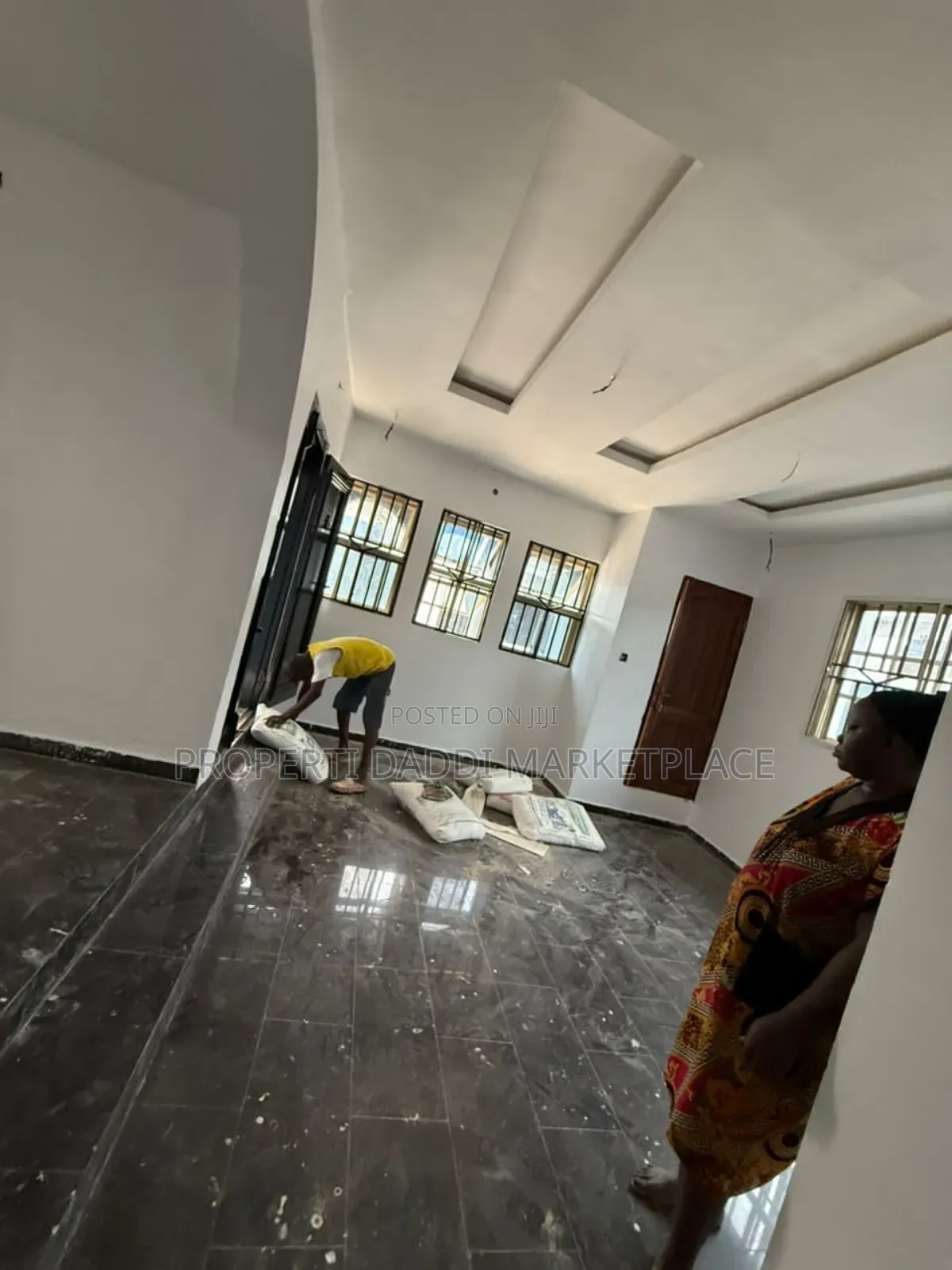 3bdrm Block of Flats in Ijegun for sale