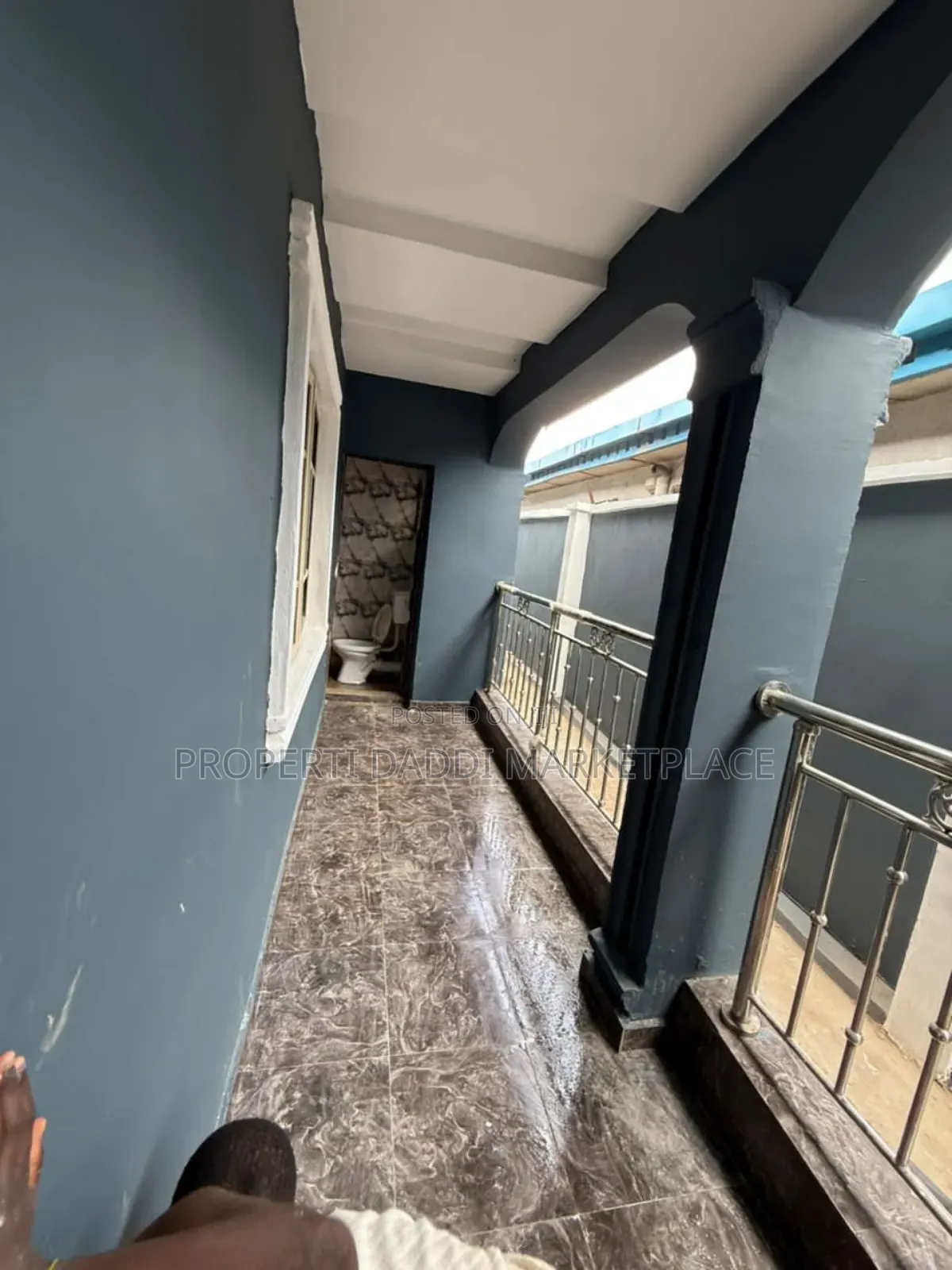 3bdrm Block of Flats in Ijegun for sale