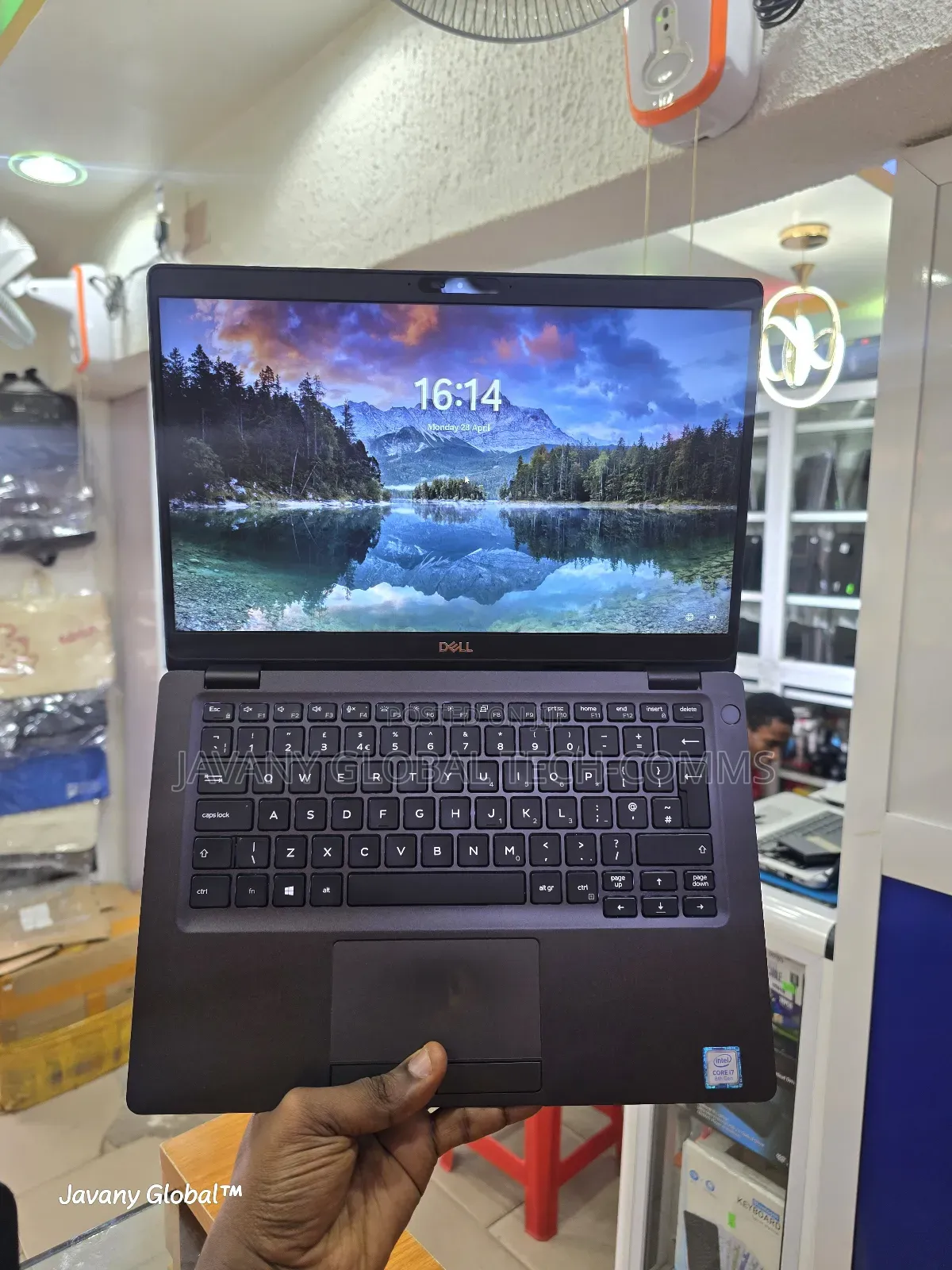Laptop Dell Latitude 5300 16GB Intel Core I7 SSD 256GB