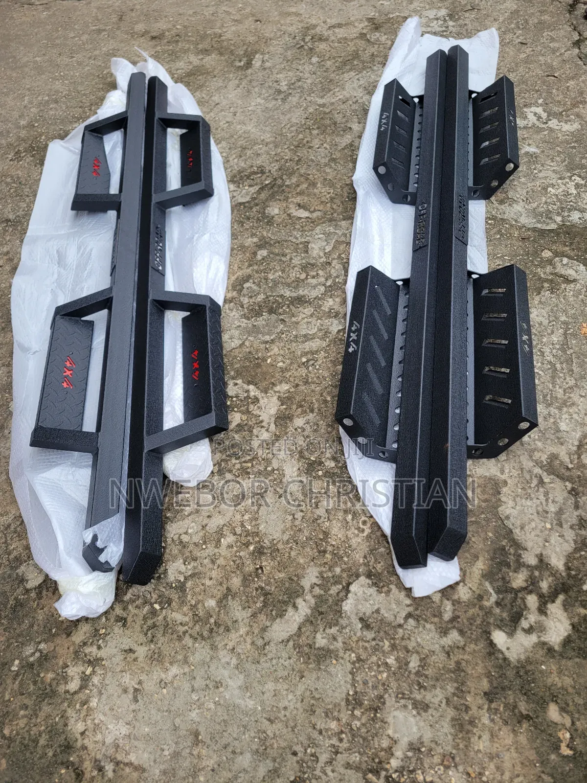 Two Design Offloading Side Step for Toyota Tacoma 2022