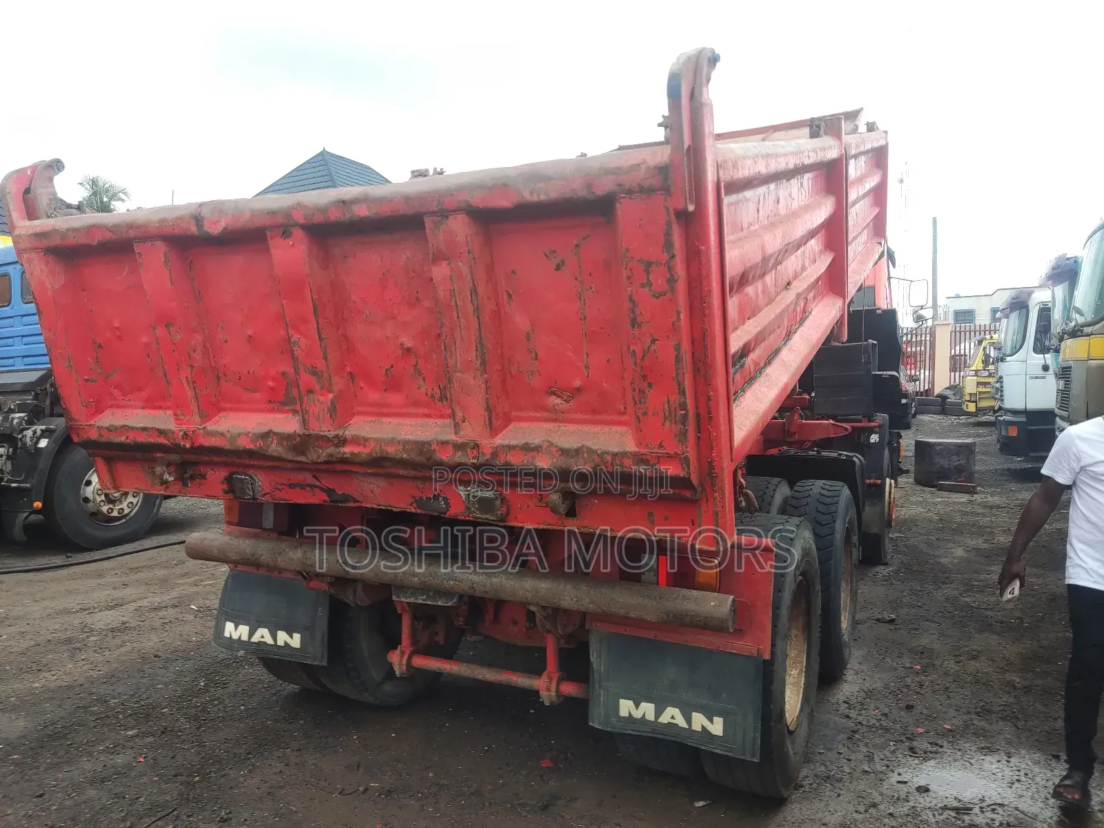 Man Diesel Truck 10 Tyres
