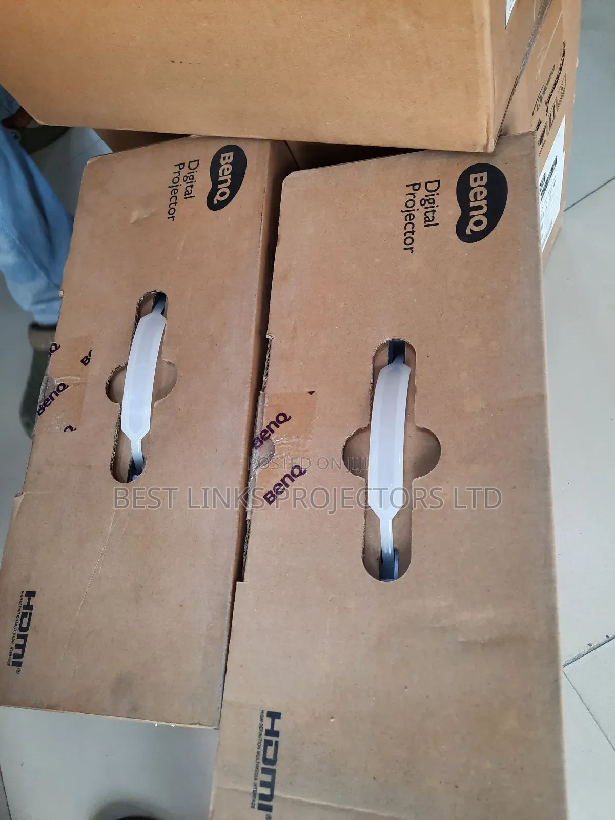 4000 Lumens Benq Digital Projector Available