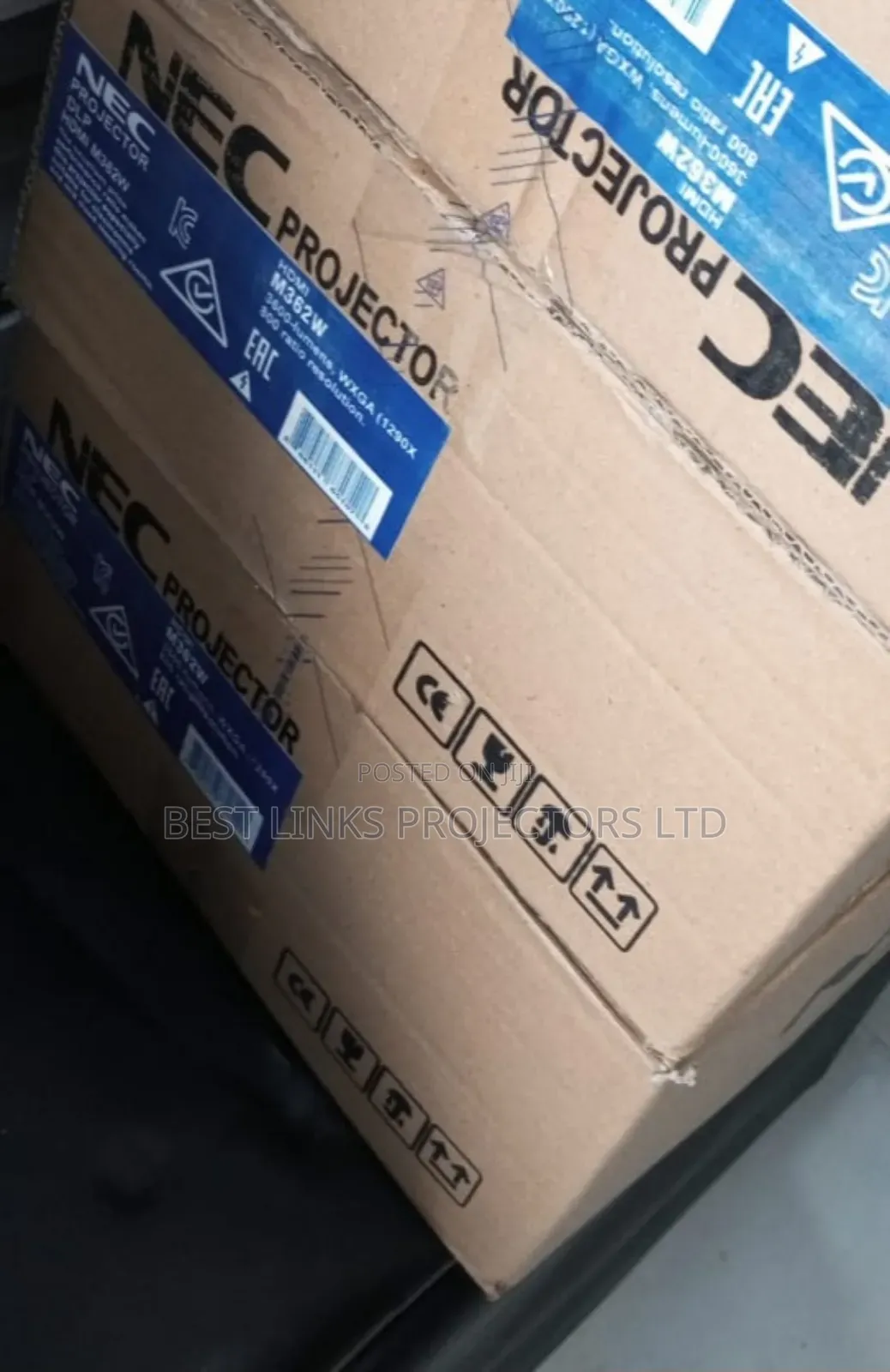 3500 Lumens Nec Projector Available