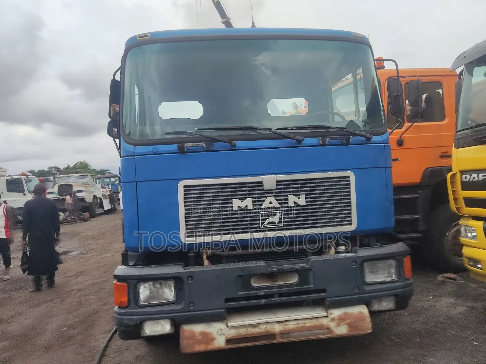Low Bed Truck