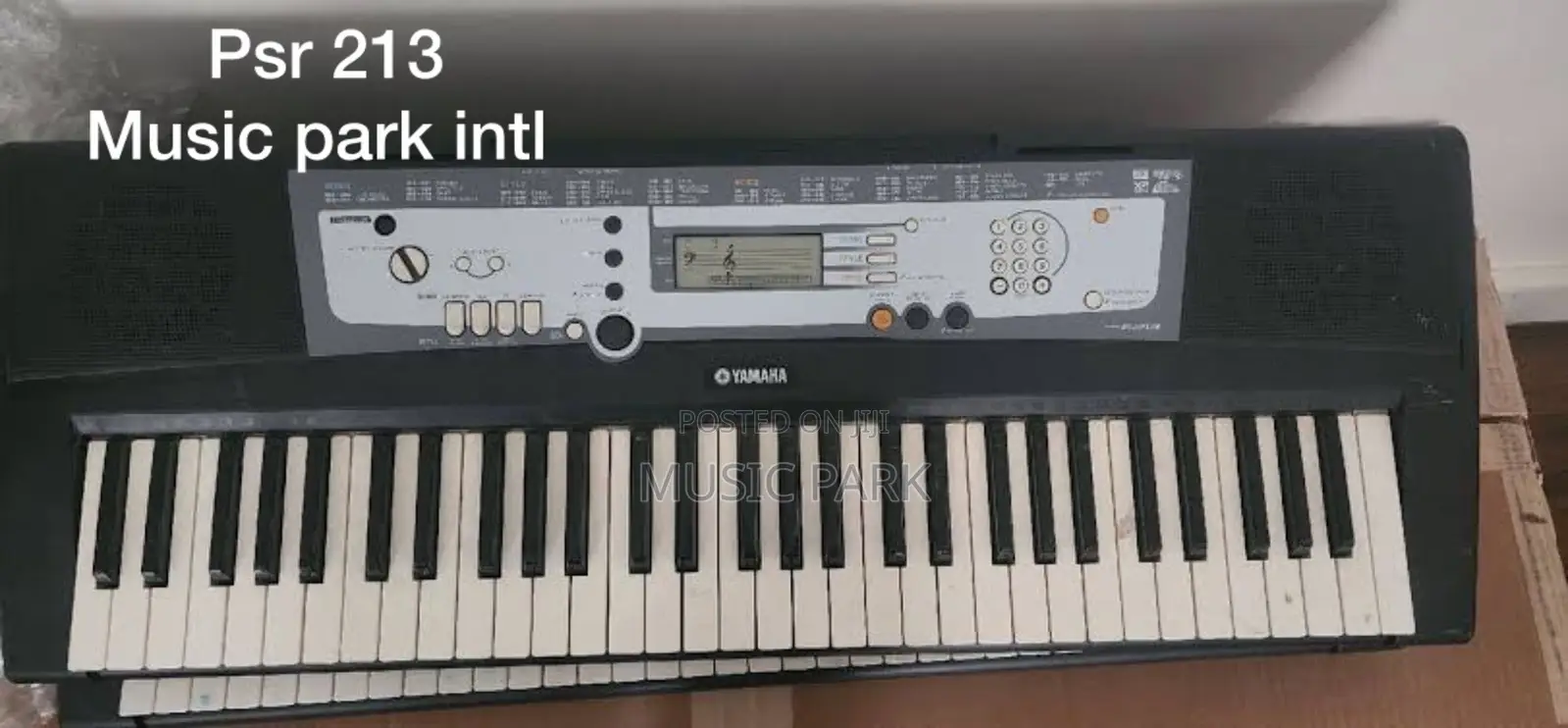 Yamaha PSR-E213 61-Key Keyboard for Sale