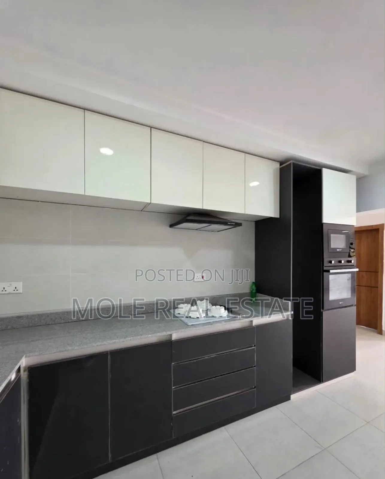 Furnished 5bdrm Duplex in Idado Estate, Ikate for sale