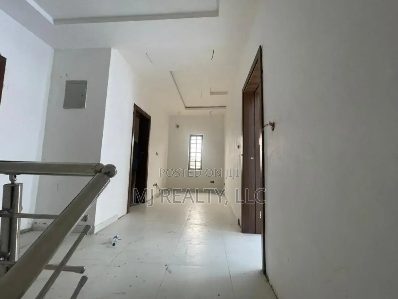 3bdrm Duplex in Sangotedo for sale