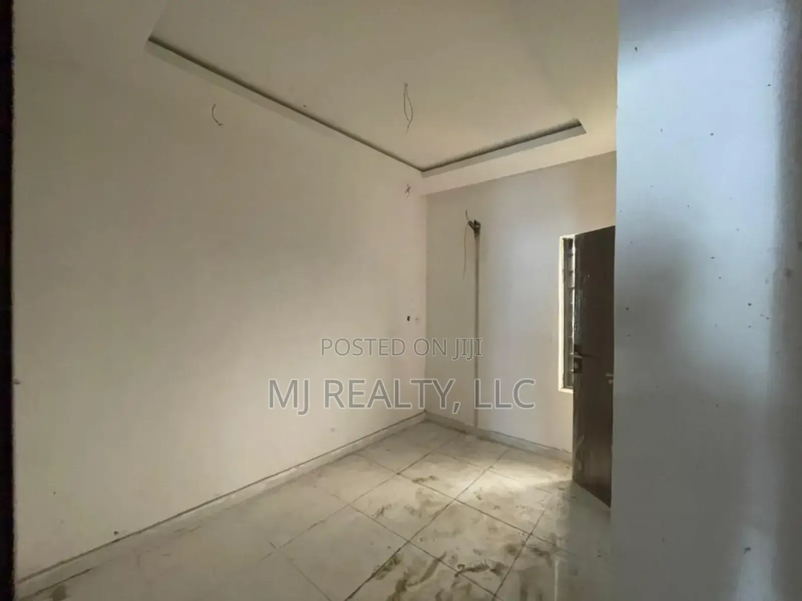 4bdrm Duplex in Sangotedo for sale