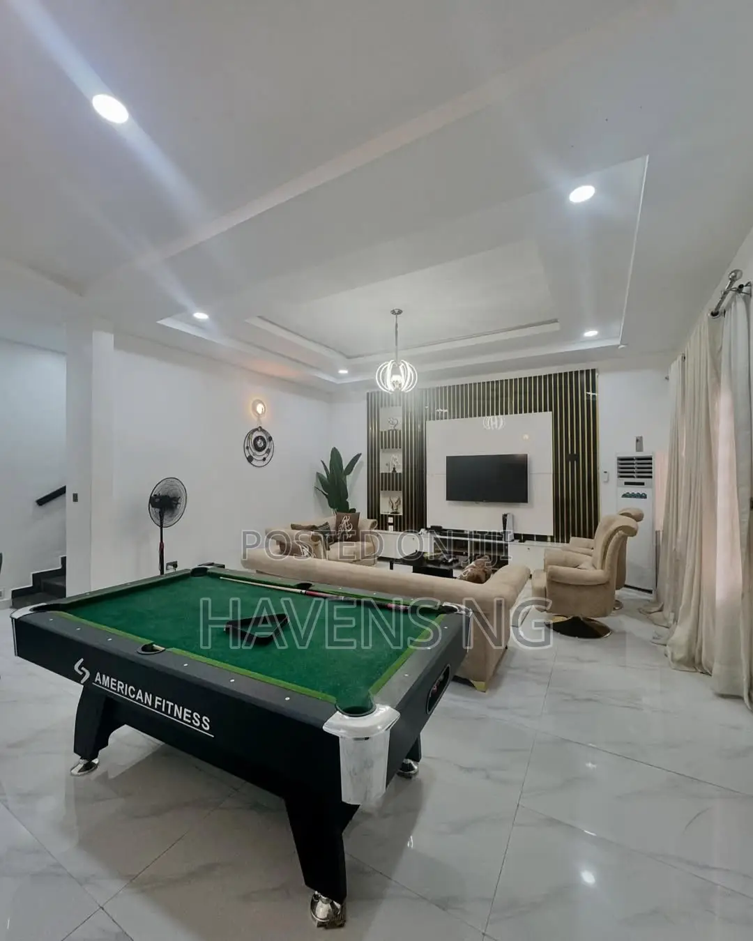 Spacious 4-Bedroom Shortlet Apartment