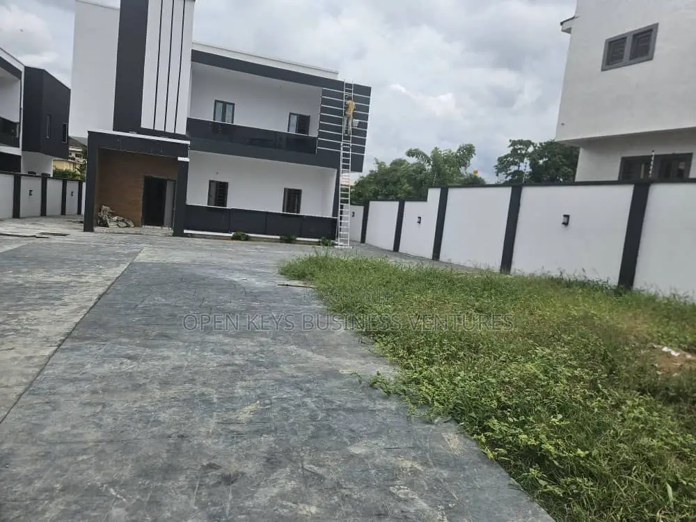 Furnished 4bdrm Duplex in Oluyole Near 7Up for sale