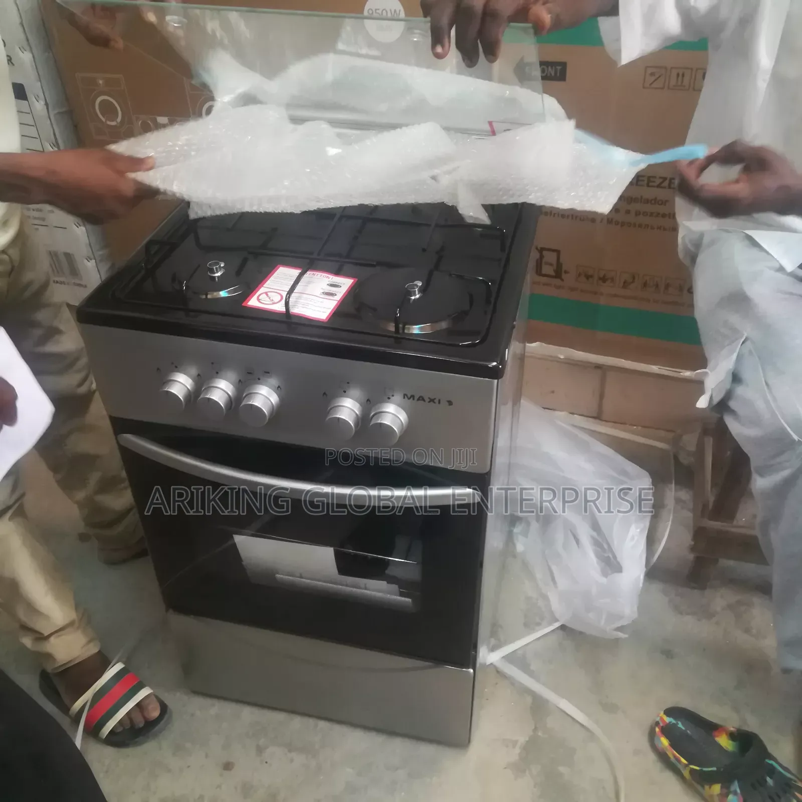 Maxi 4 Burner Standing Gas Cooker