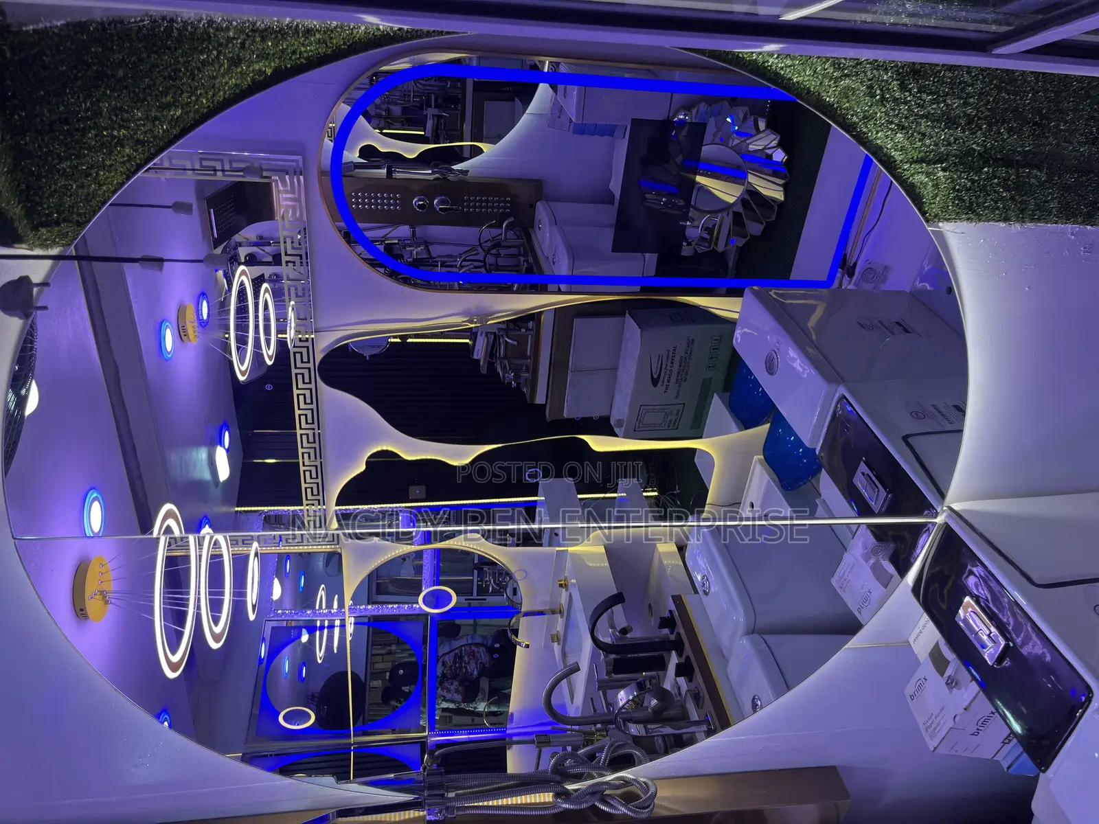 Led Arc Mirrow