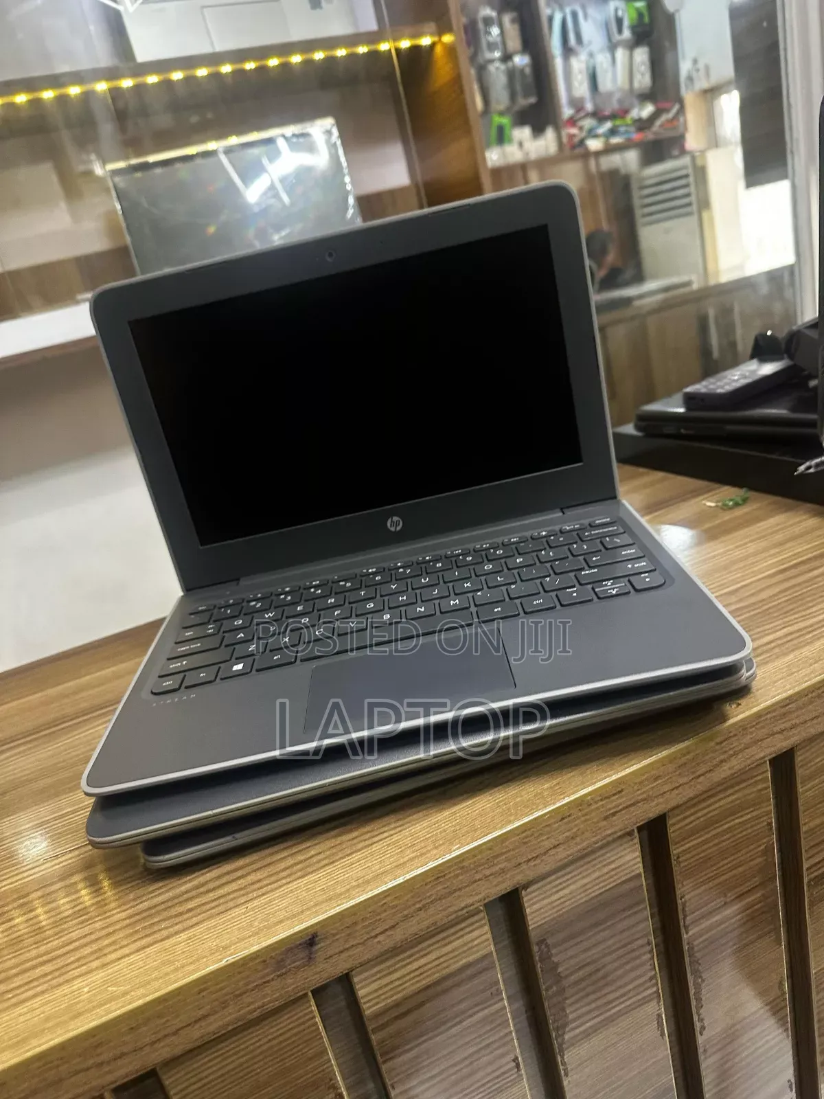 Laptop HP Stream 11 Pro G3 4GB Intel SSD 640GB