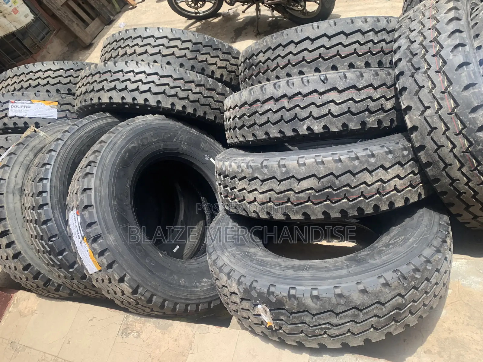 315/80r22.5 Doupro Tyre