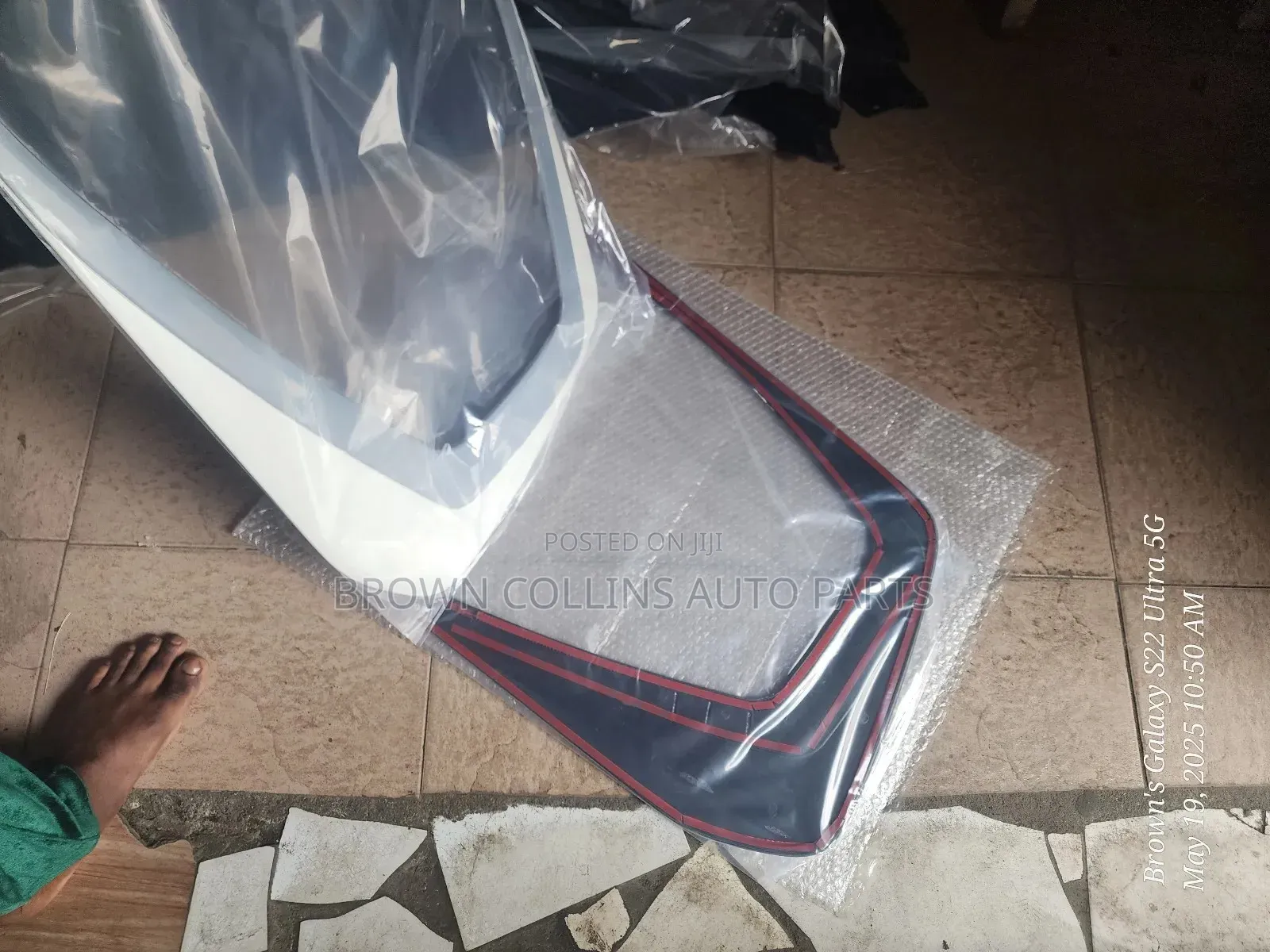 Back Glass Vent Cover Landcruiser 08/21 Upgrade to 2024