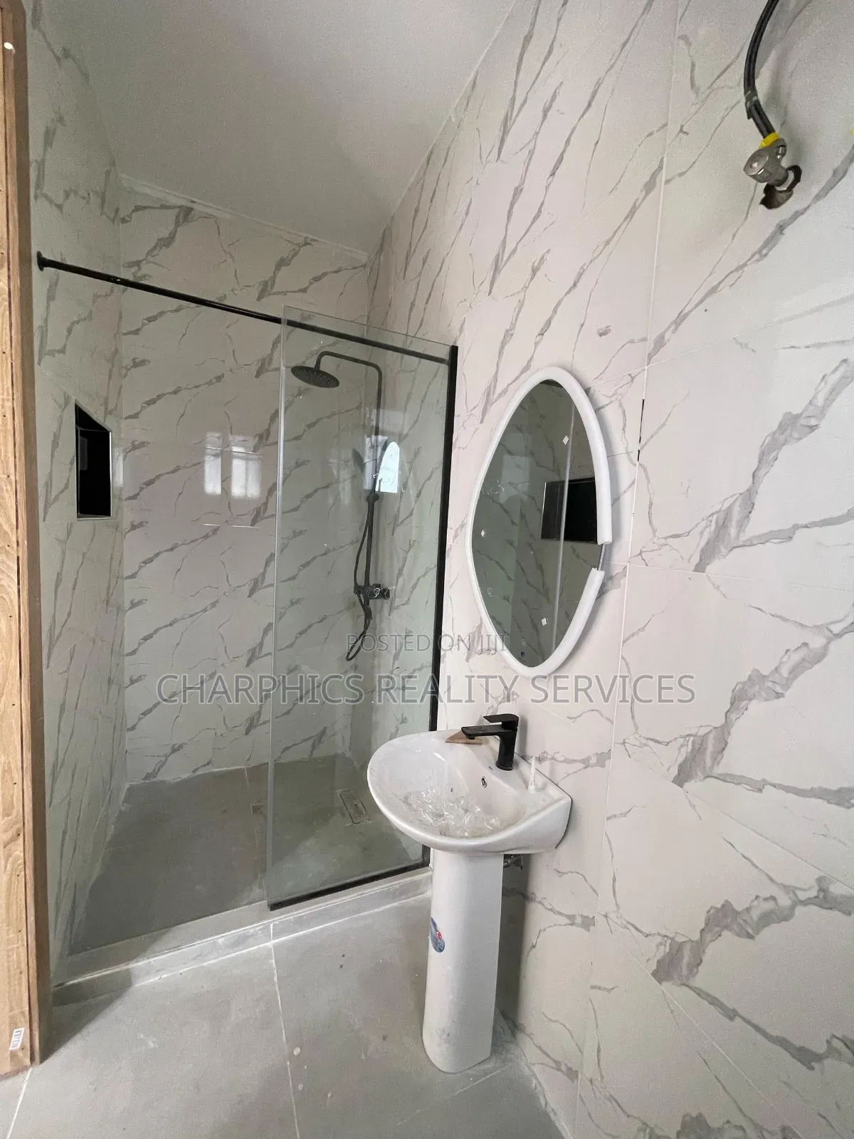 4bdrm Duplex in Lekki Phase 1 for sale