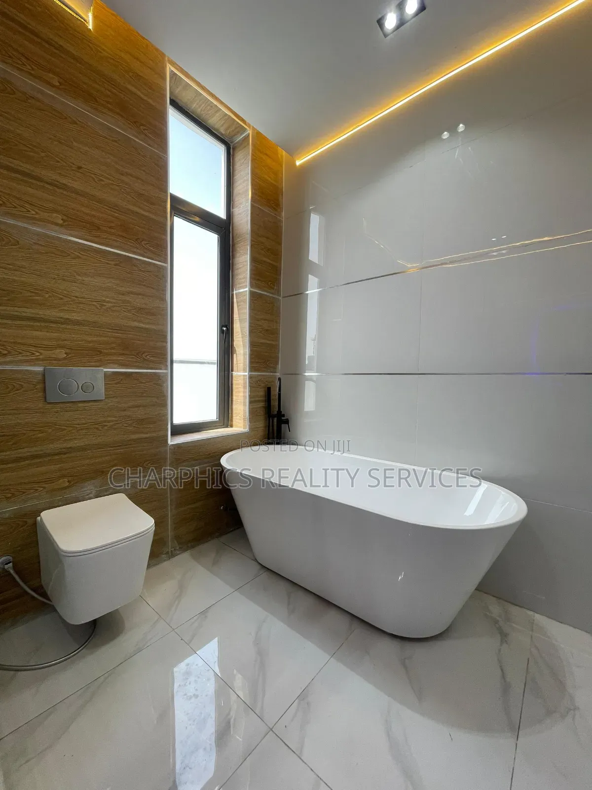 4bdrm Duplex in Ikate for sale
