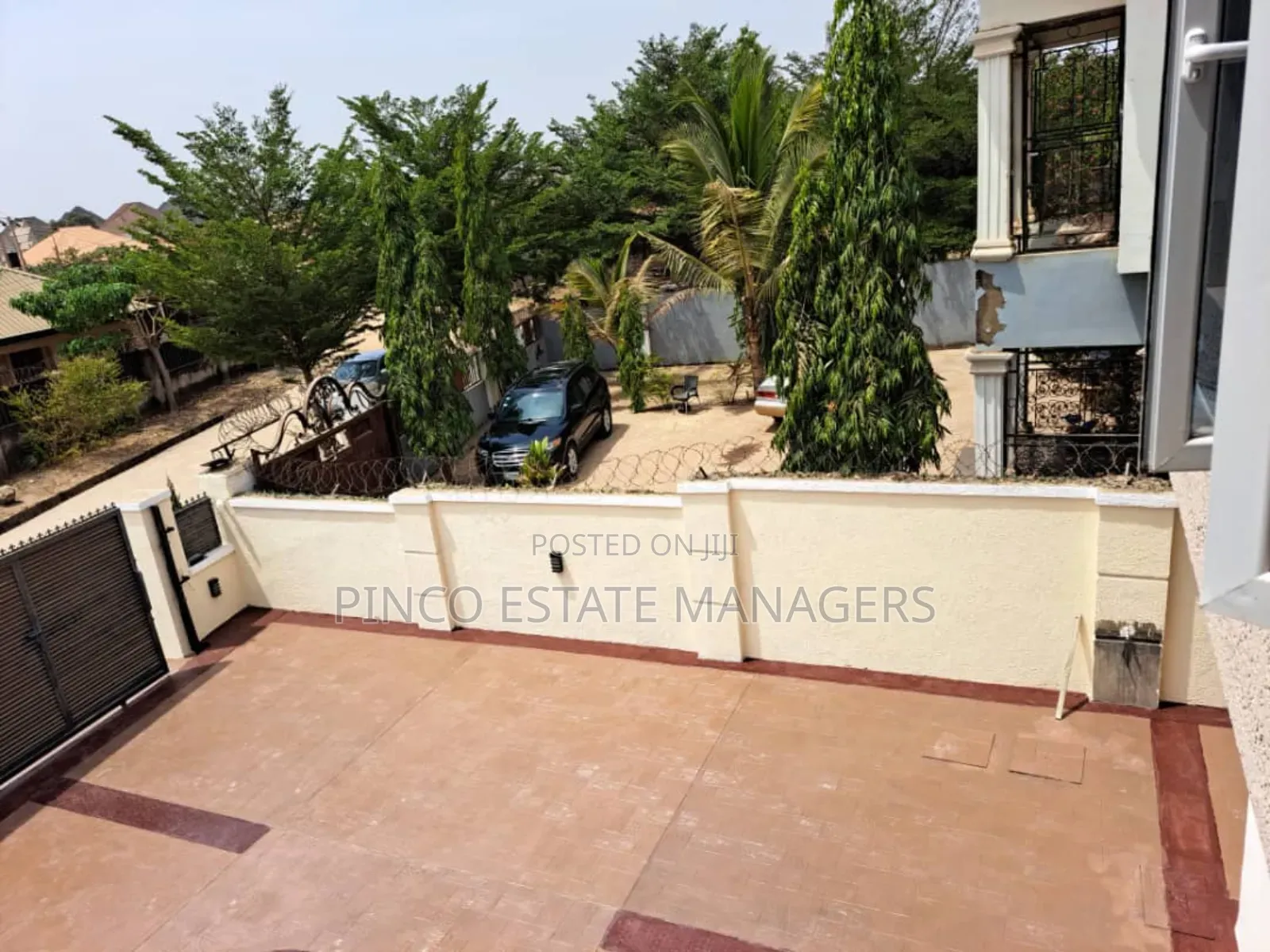 5bdrm Duplex in Lokogoma for sale