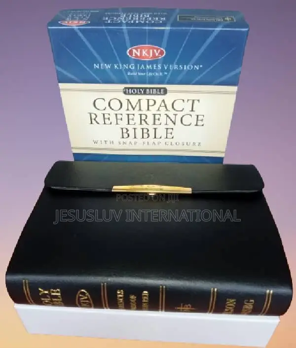 NKJV Compact Reference Bible With Stylish Snap-Flap Leather